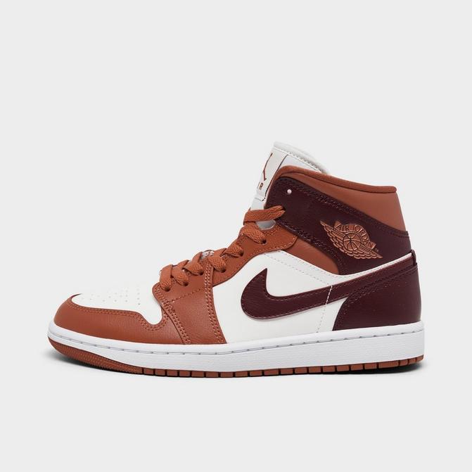 Air jordan 1 hot sale mid finish line