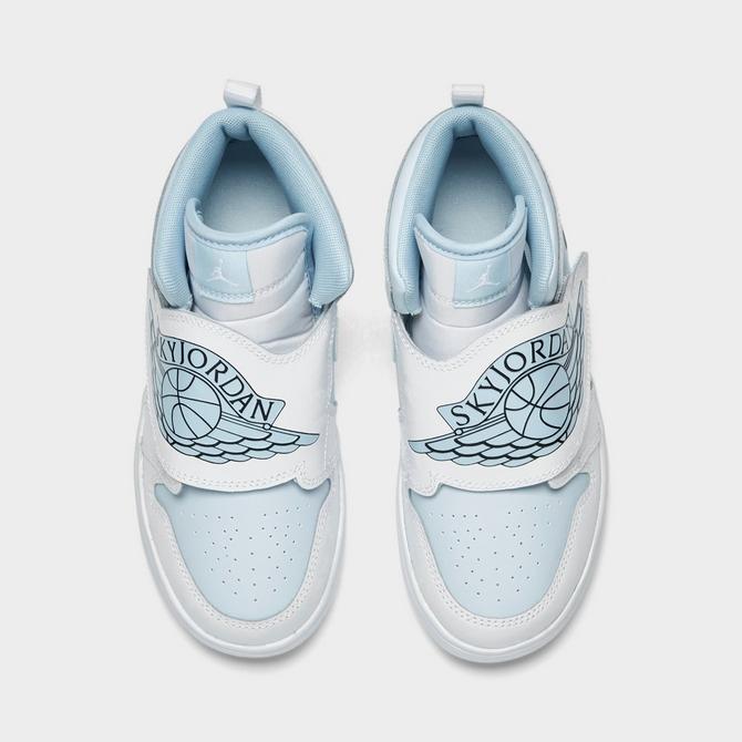 Jordan on sale sky blue