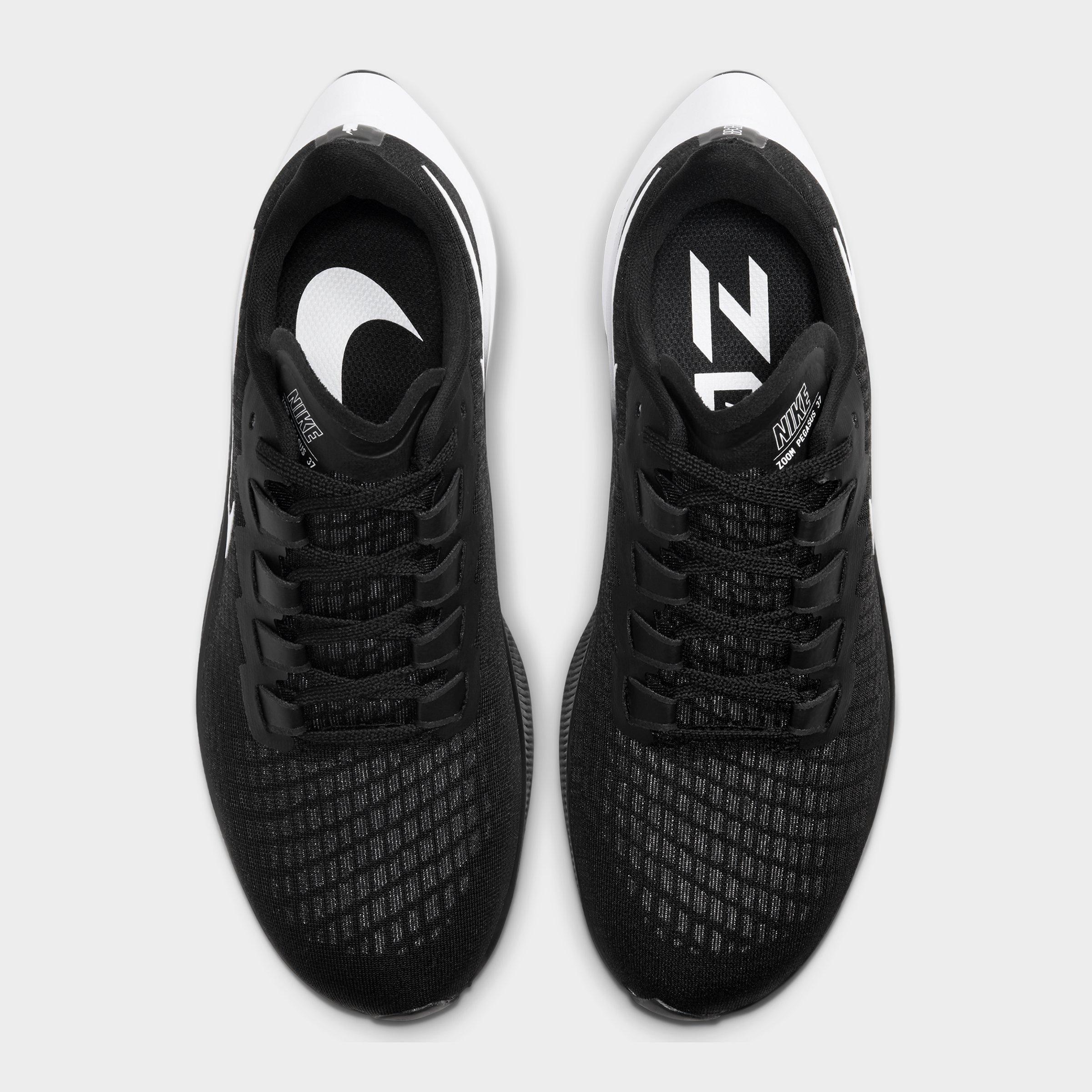 nike zoom pegasus black and white
