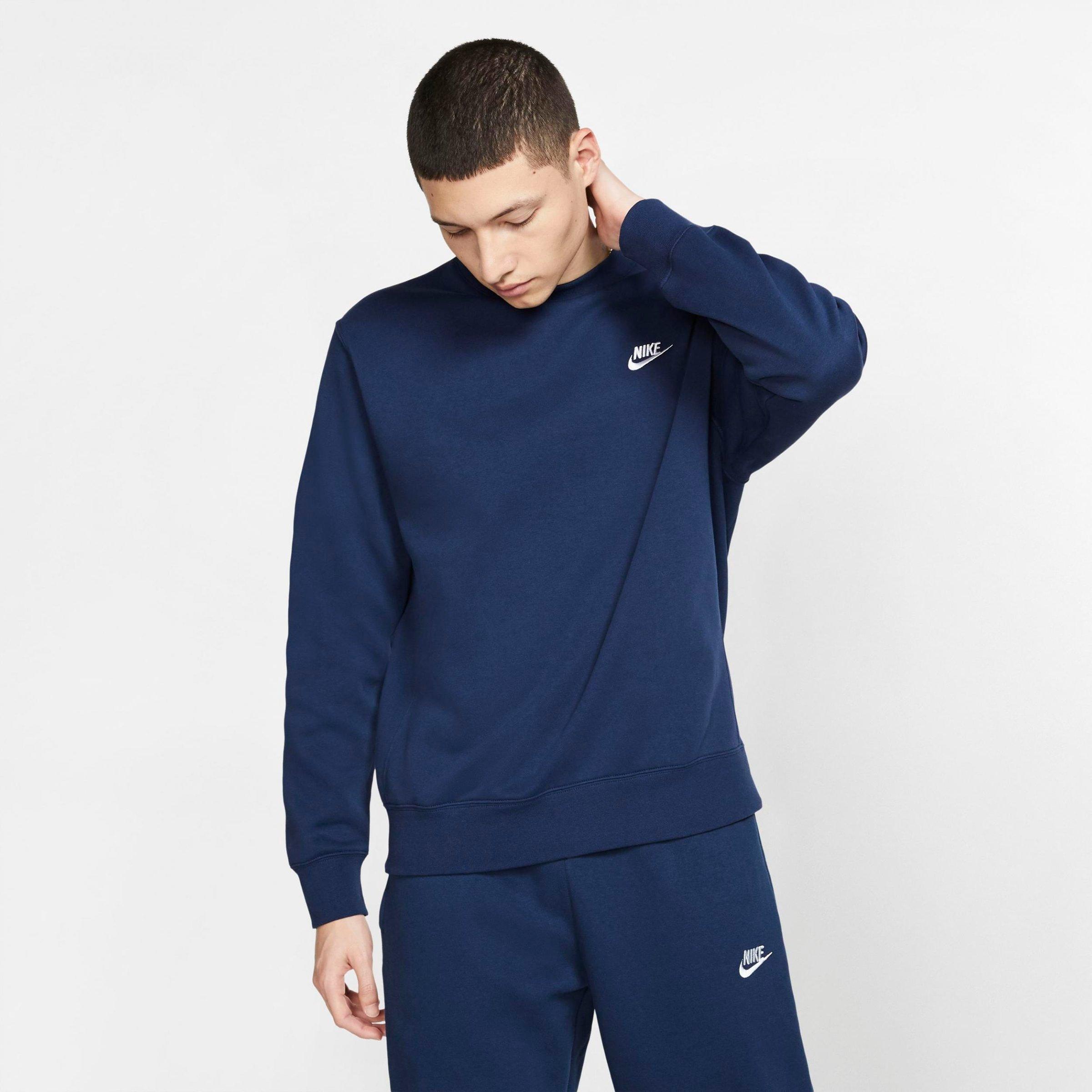 nike club fleece crew neck