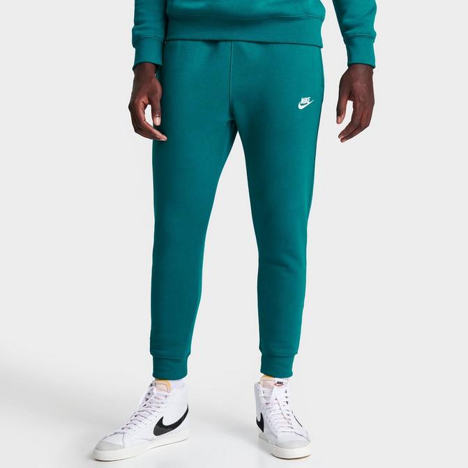 Nike Sportswear Men's Club Fleece Joggers Pants (Dark Marina Blue/White,  Small) : : Clothing, Shoes & Accessories