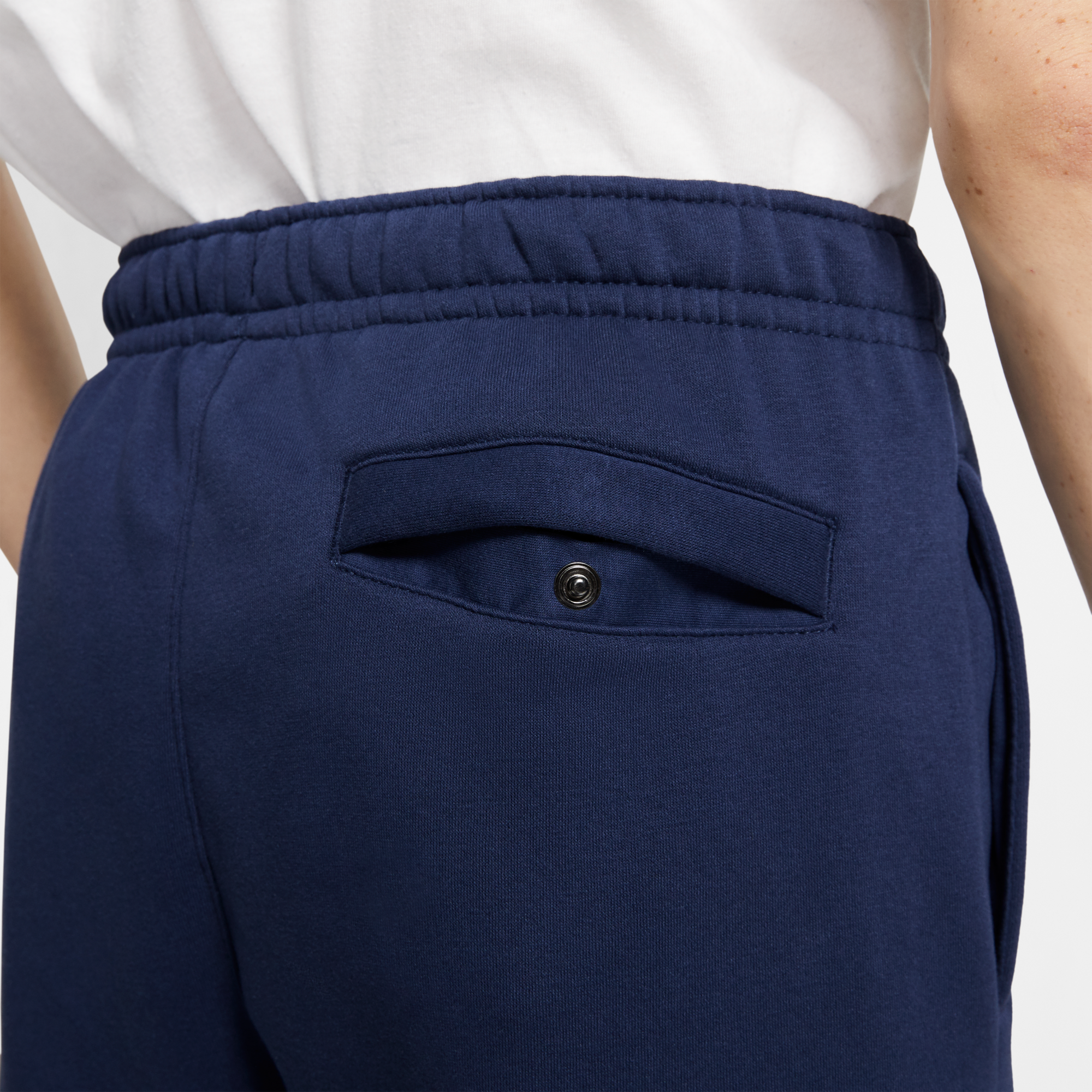 nike club fleece joggers navy