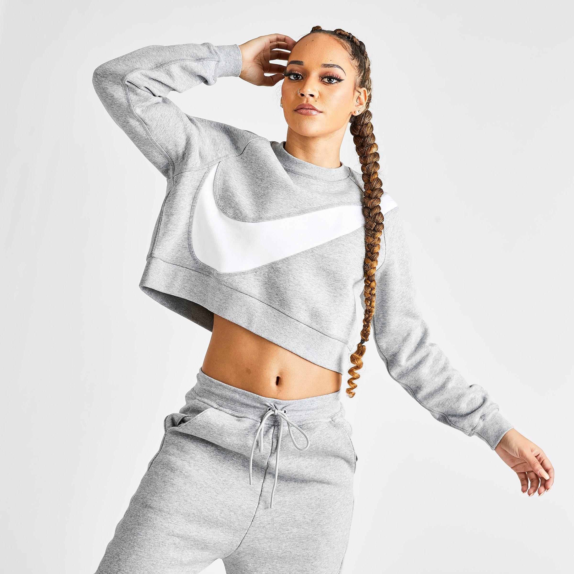 white nike cropped sweatshirt