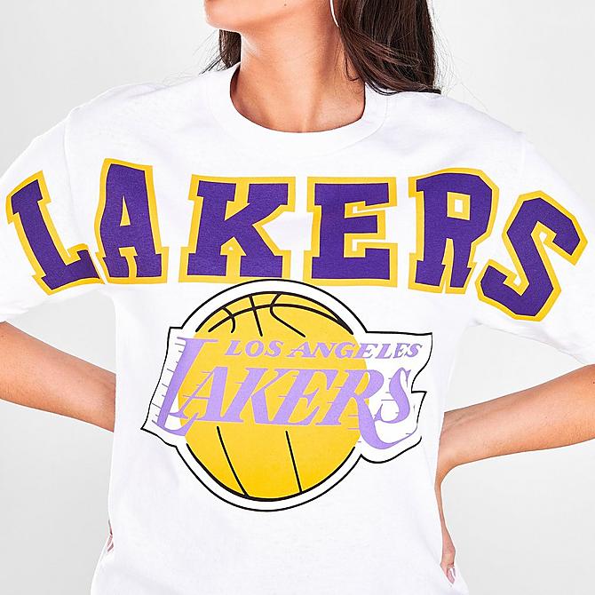 On Model 5 view of Women's Mitchell & Ness Los Angeles Lakers NBA Logo T-Shirt in White Click to zoom
