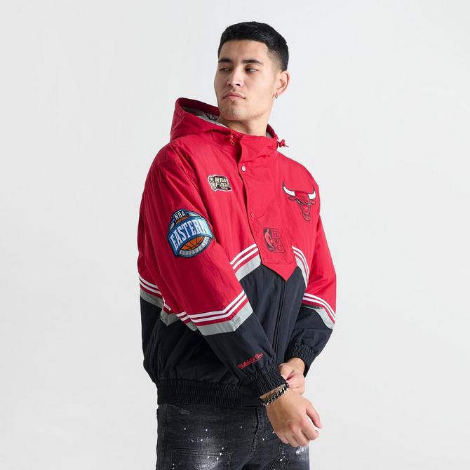 [angle] view of Men's Mitchell & Ness Chicago Bulls NBA Throw It Back Retro Jacket in Red/Black Click to zoom