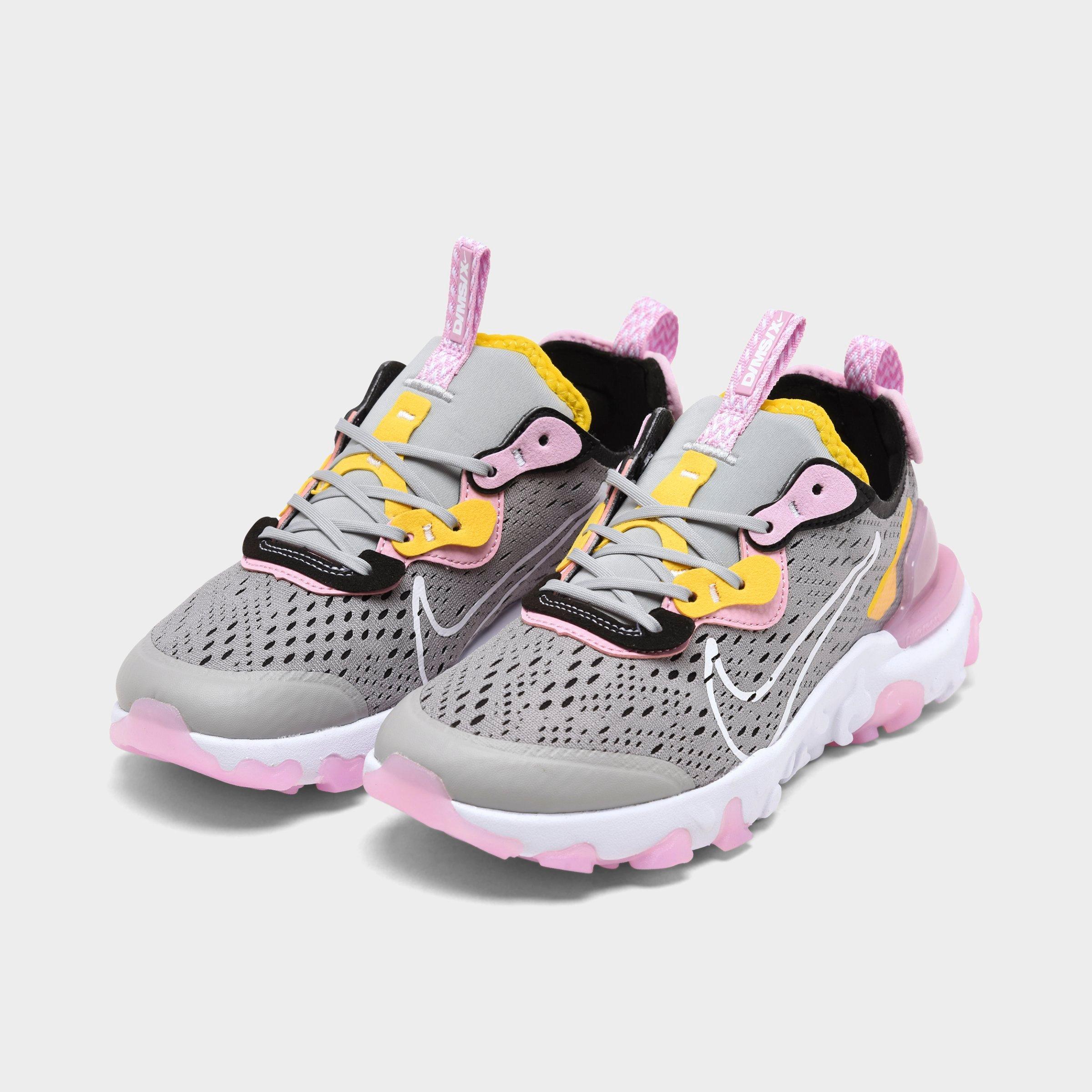 girls nike react