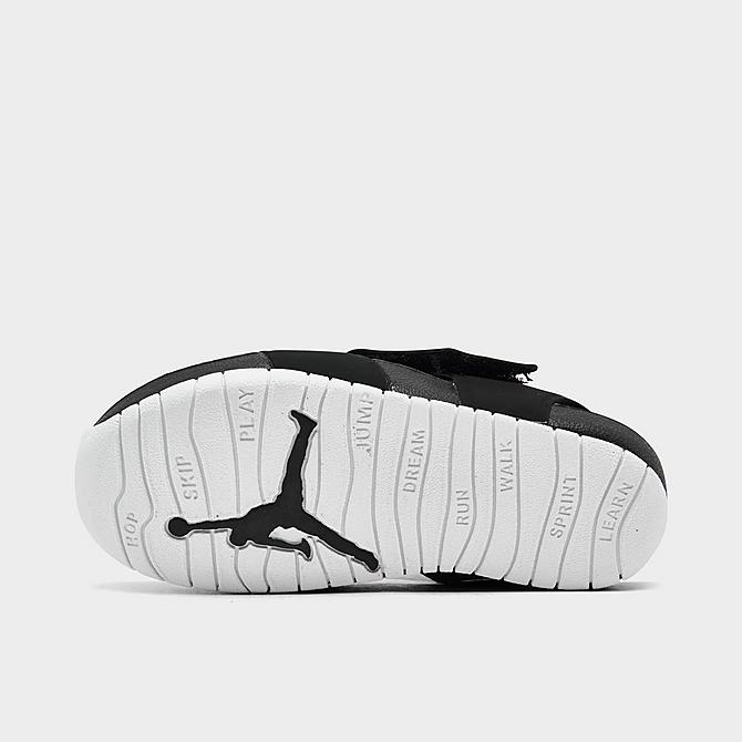 Bottom view of Boys' Toddler Jordan Flare Sport Sandals in Black/White Click to zoom