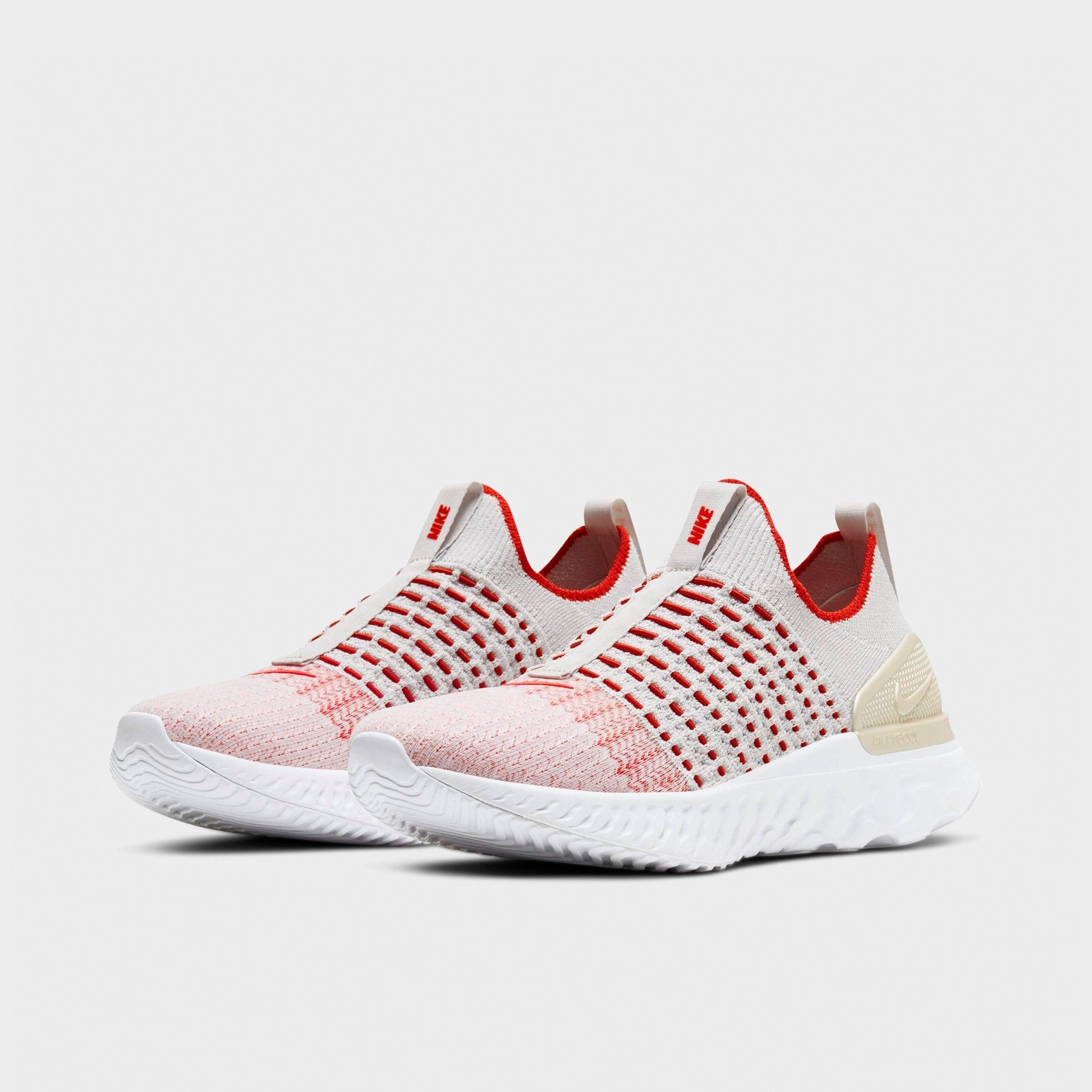 womens nike flyknit 2