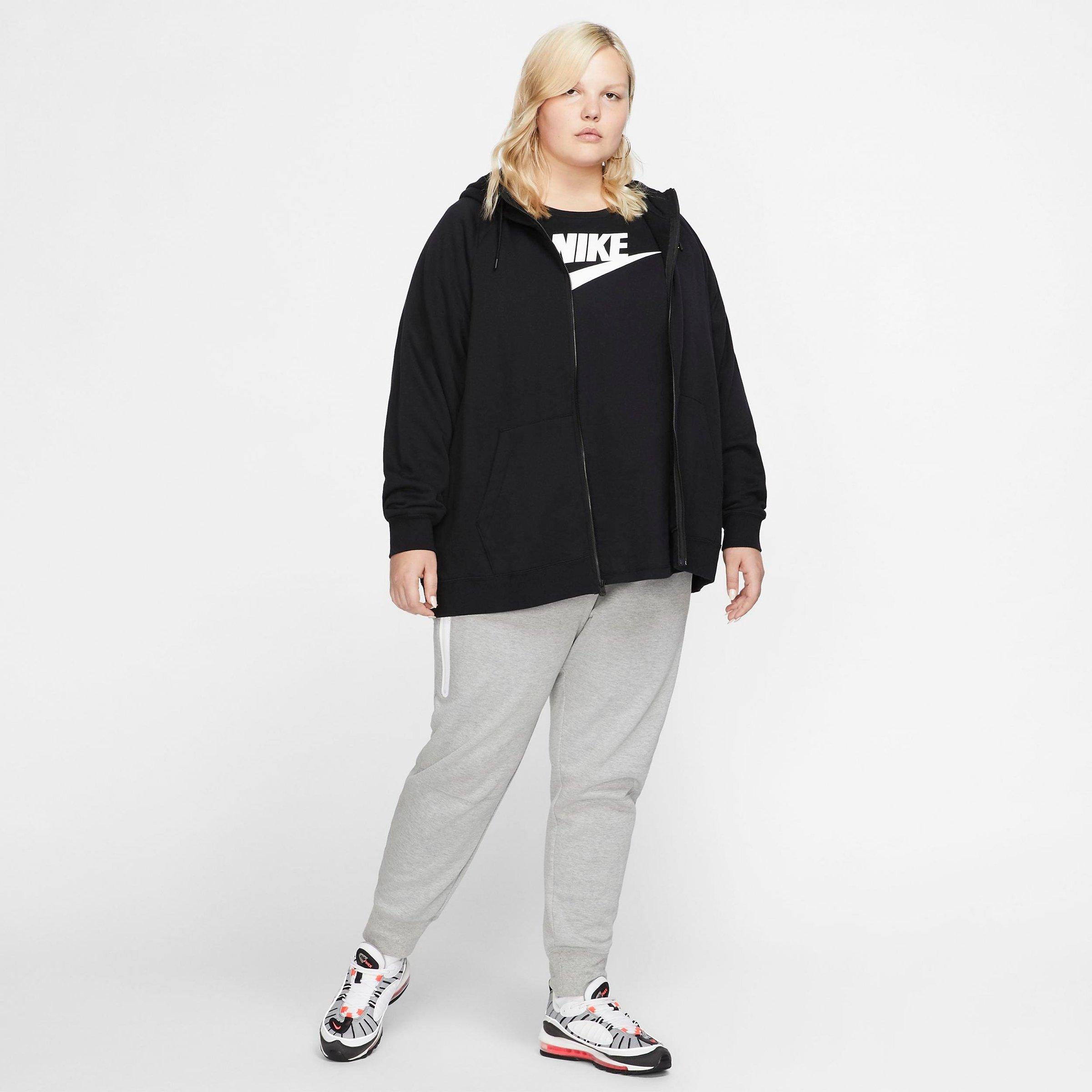 sportswear for plus size ladies