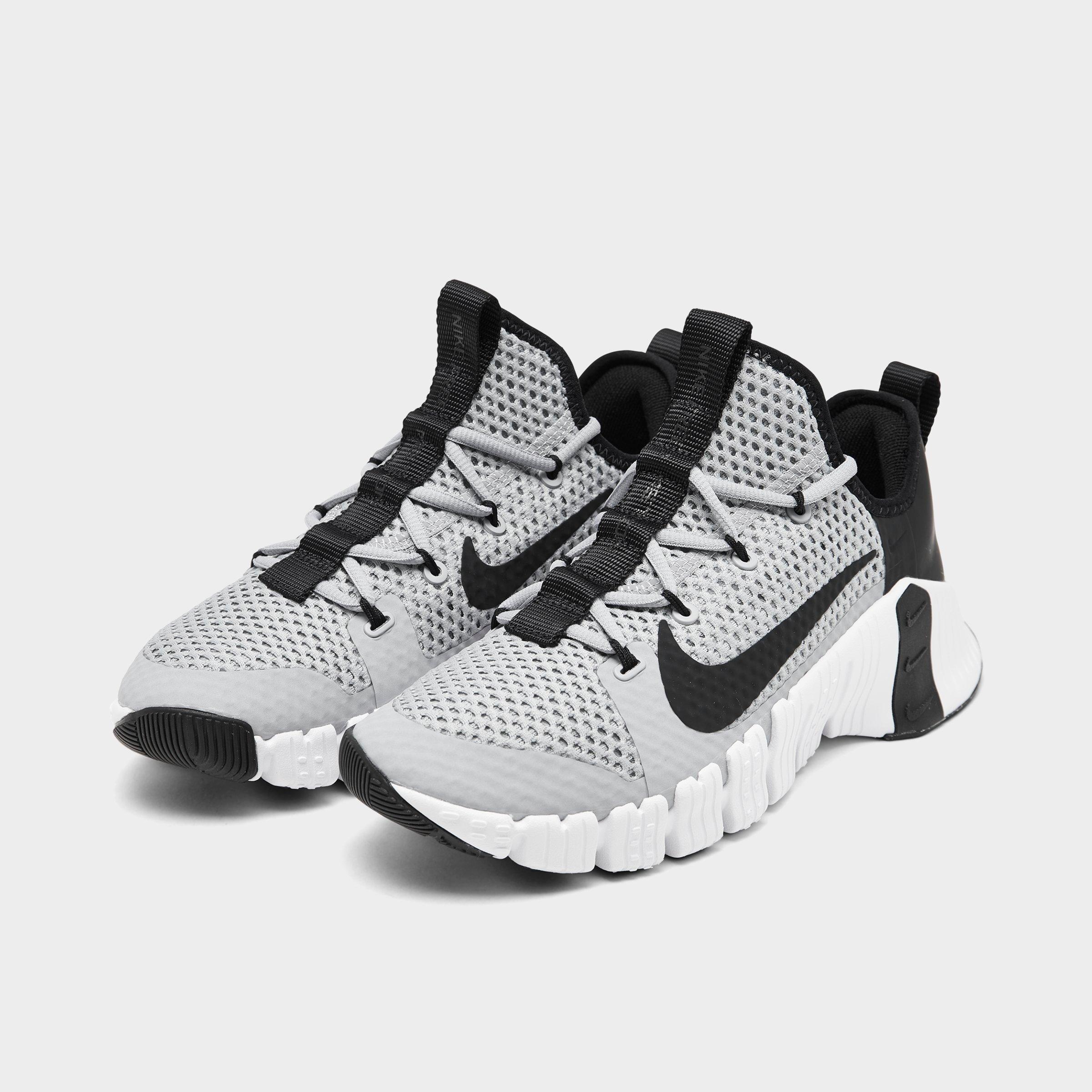 nike free run training shoes