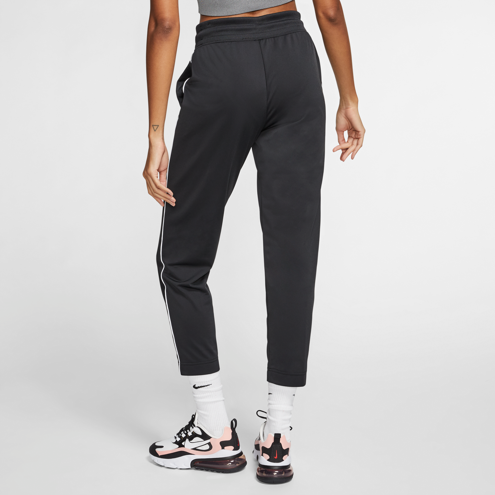 nike sportswear heritage joggers womens