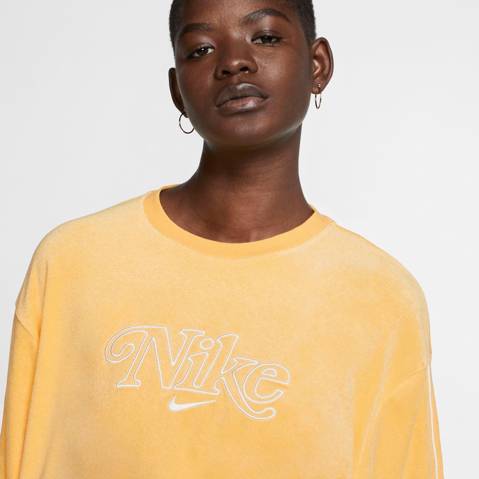 vintage yellow nike crewneck sweatshirt