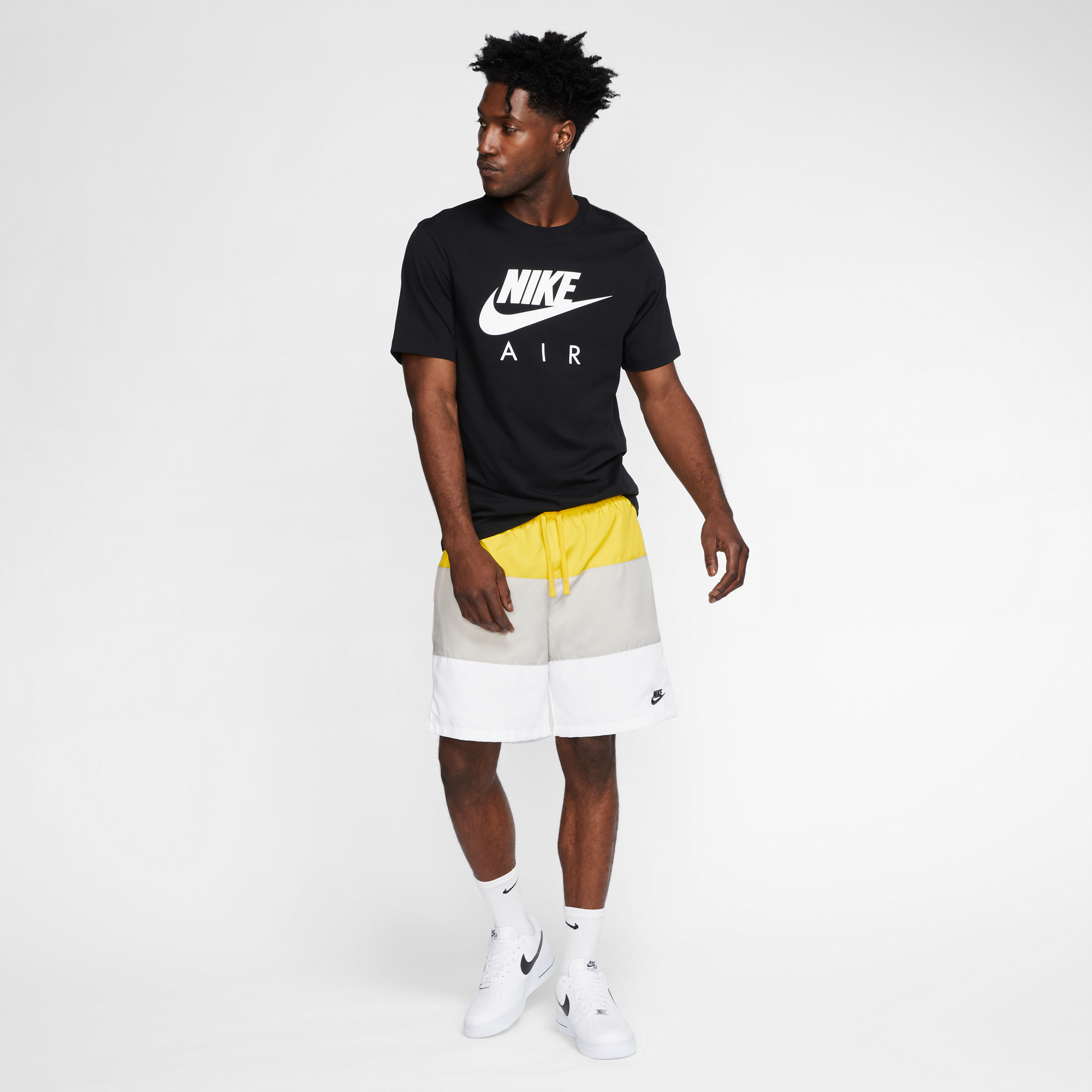 nike shorts and shirt