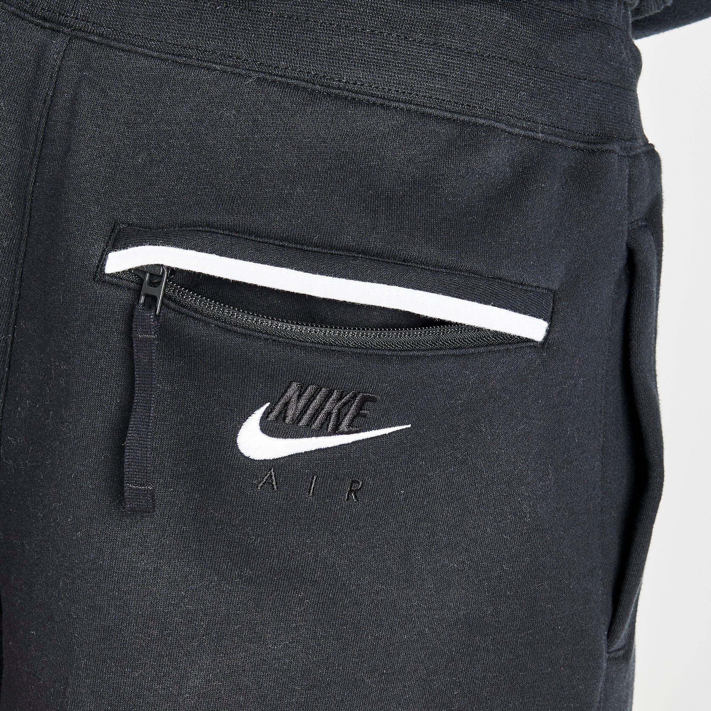 nike fleece shorts with zipper pockets