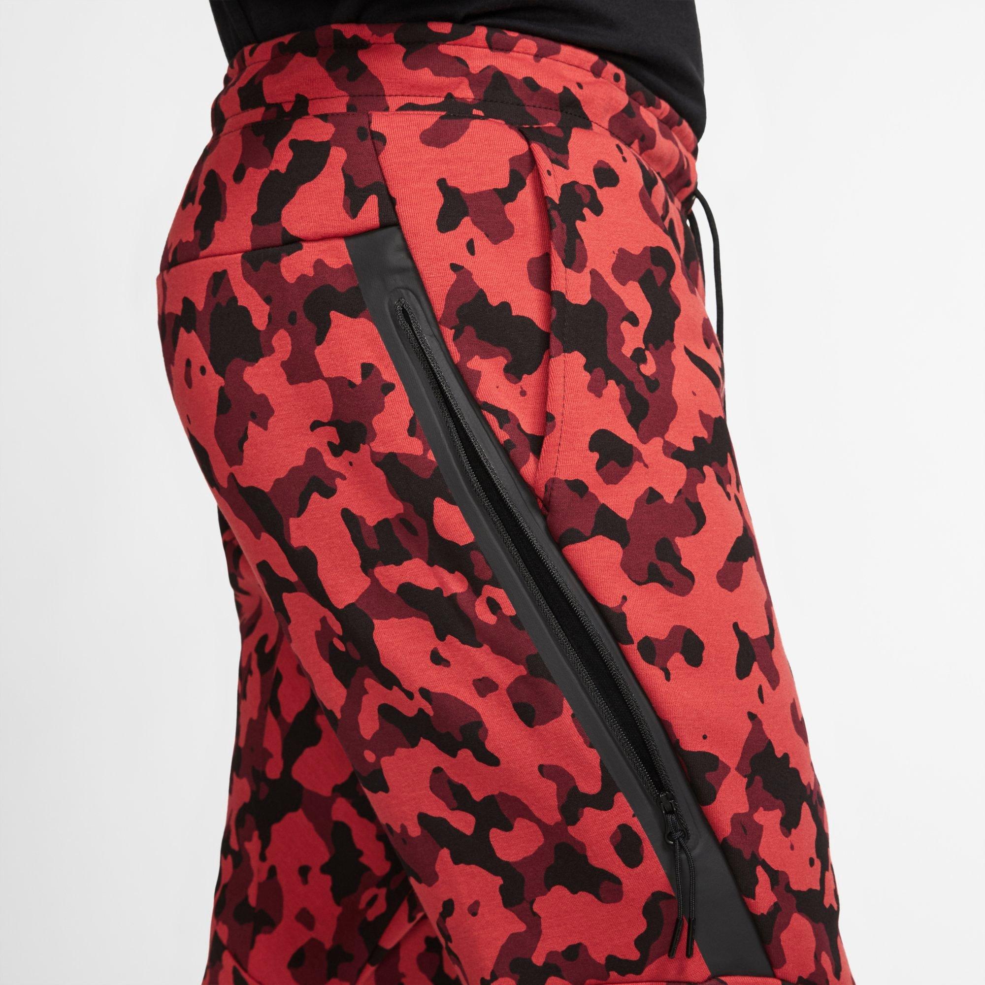 nike tech pueblo red