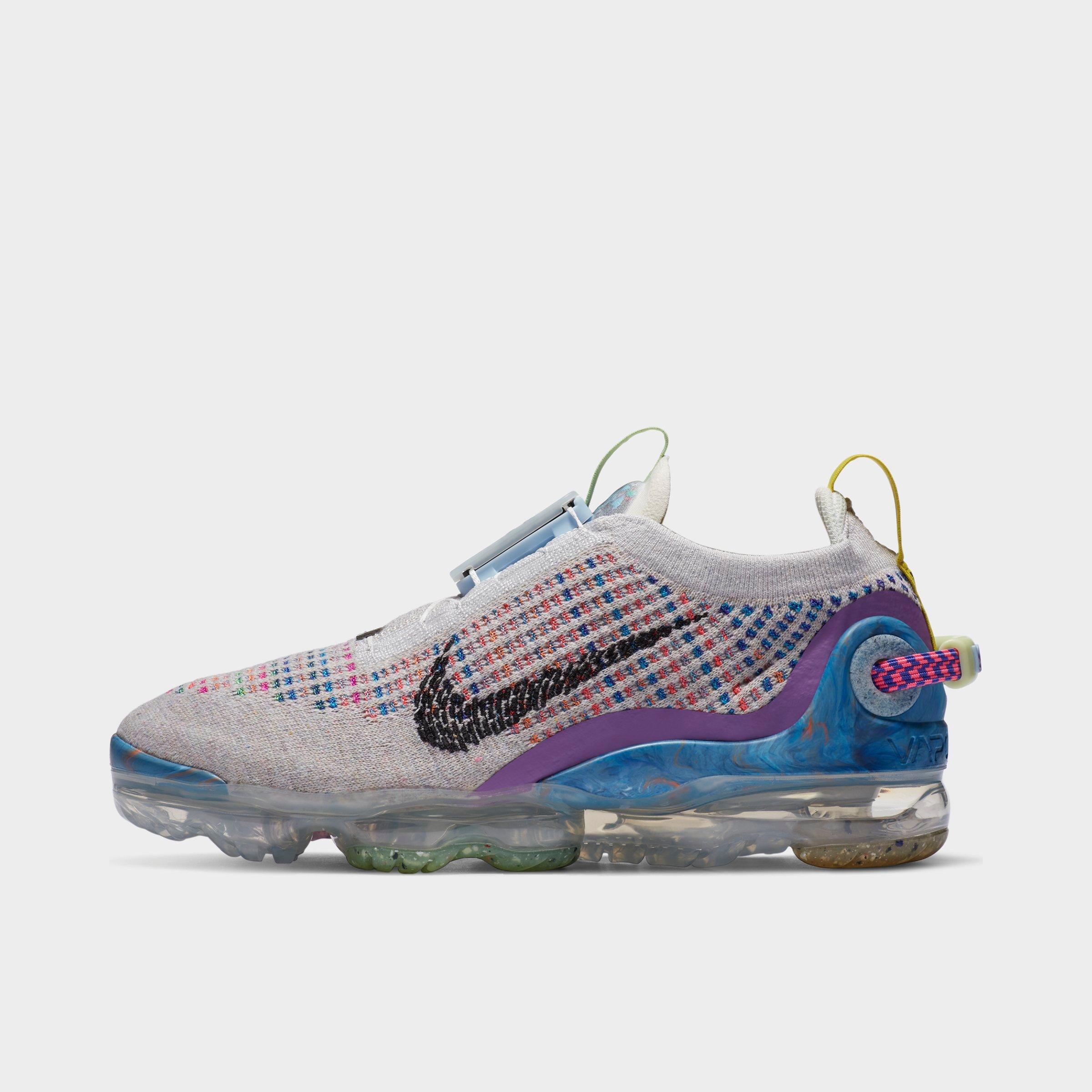 nike air vapormax flyknit multicolor women's running shoe