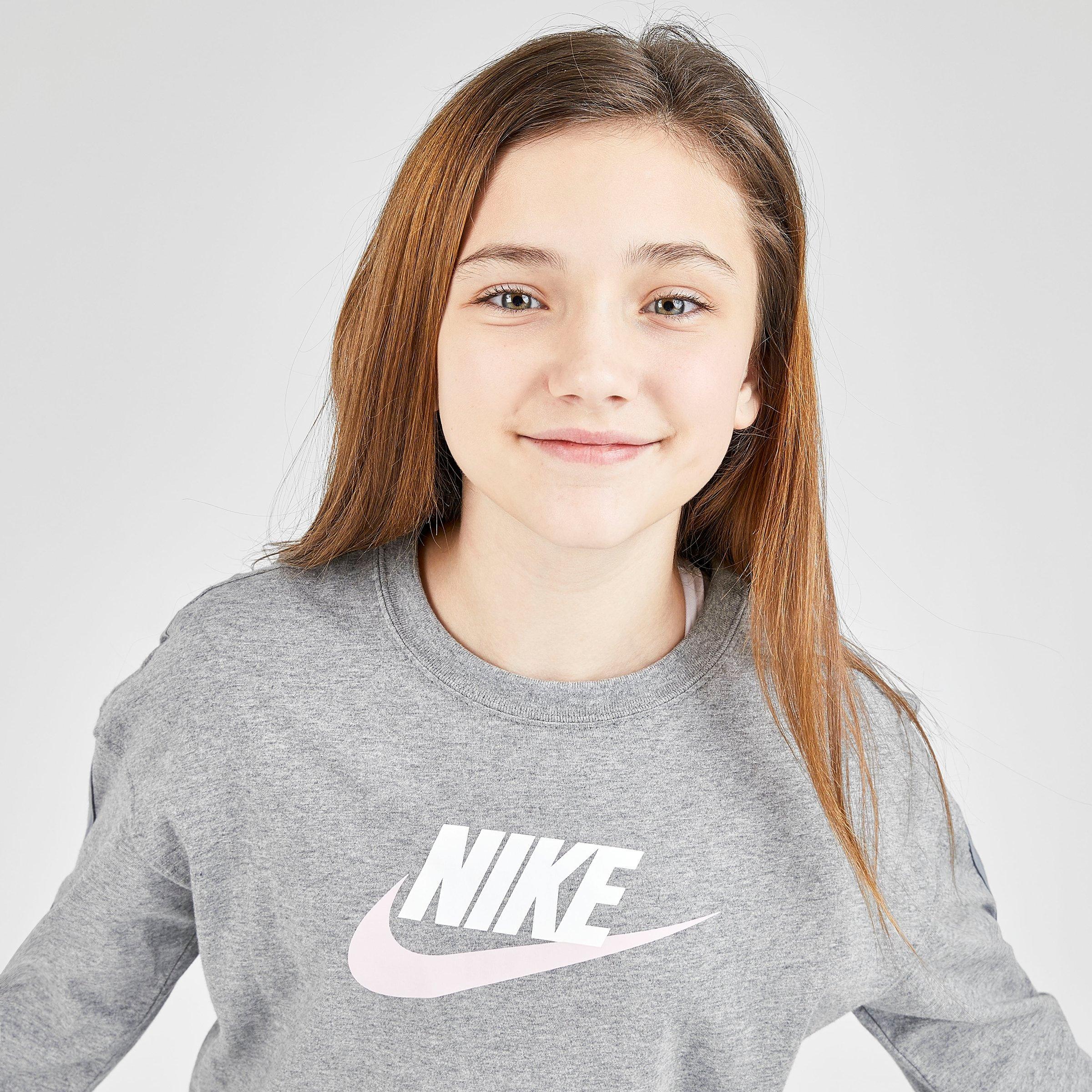 nike sportswear girls