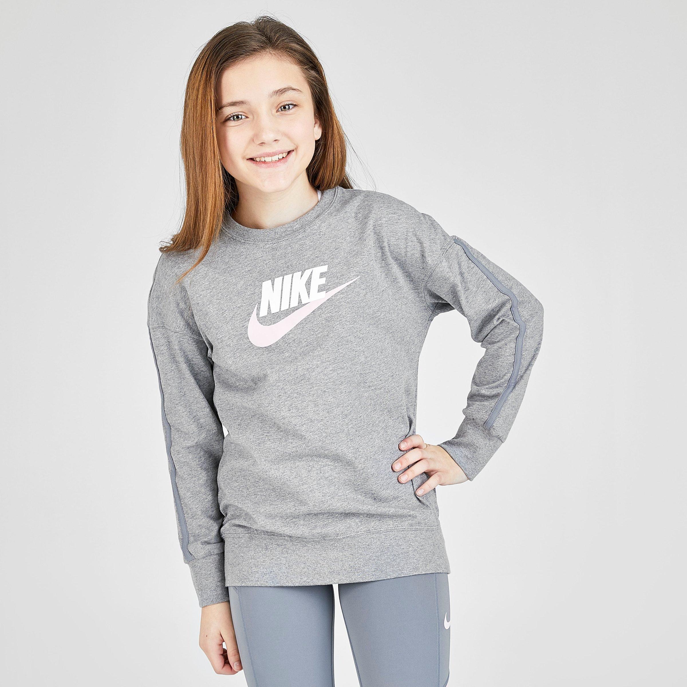 nike swoosh crew sweatshirt ladies