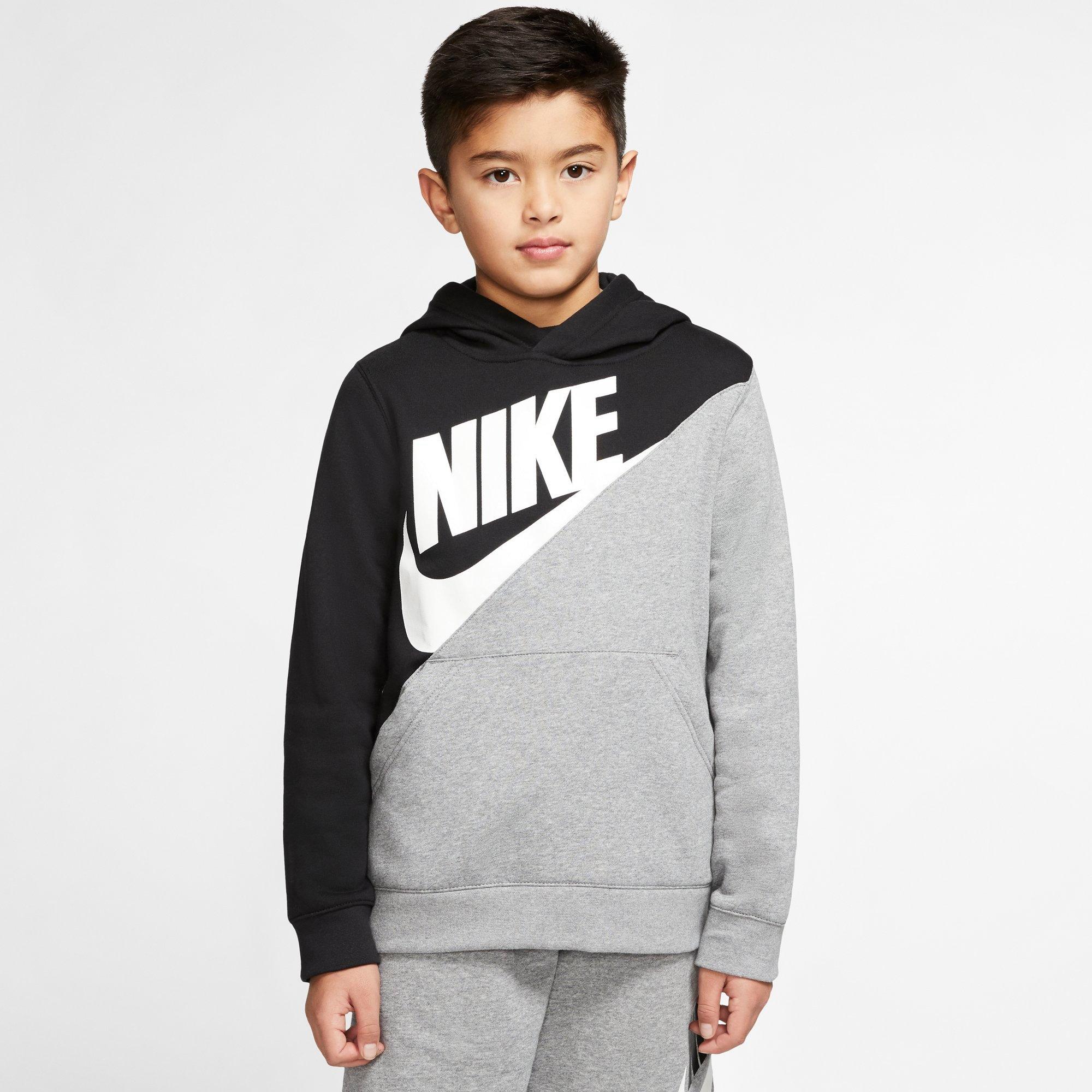 boys nike sweatshirt