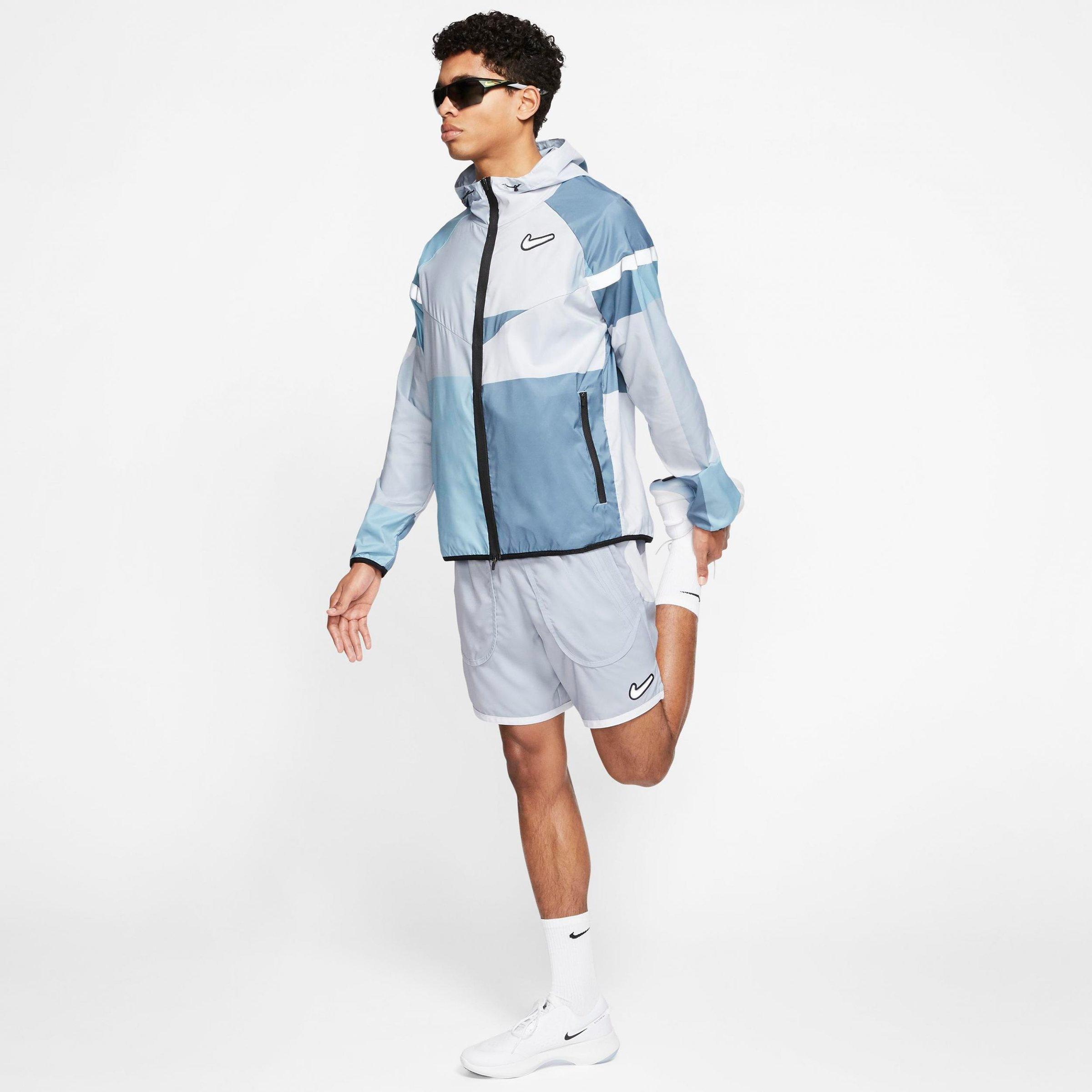 nike wild run jacket