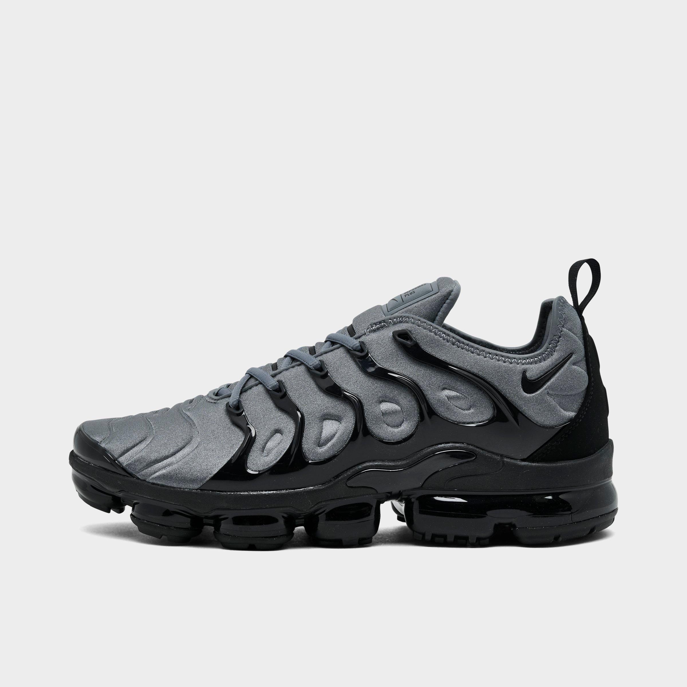 Men's Nike Air VaporMax Plus Running Shoes | Finish Line