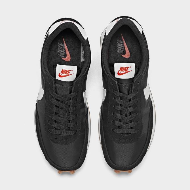 finish line nike daybreak