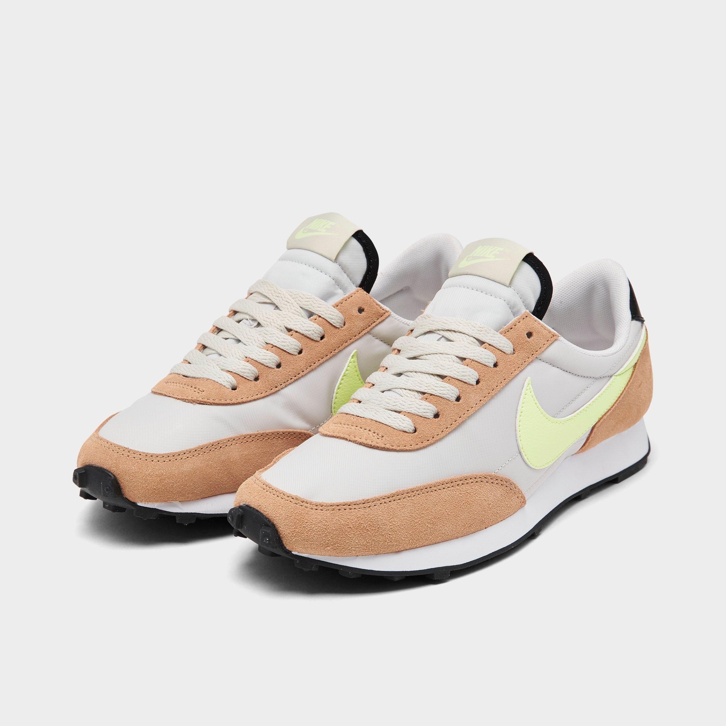 nike daybreak women's stores
