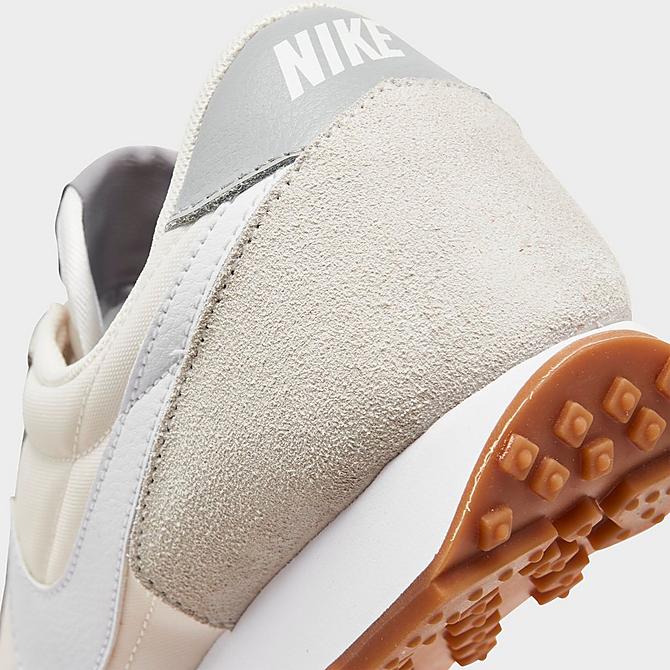 Front view of Women's Nike Daybreak Casual Shoes in Summit White/Pale Ivory/Light Smoke Grey/White 5 Click to zoom