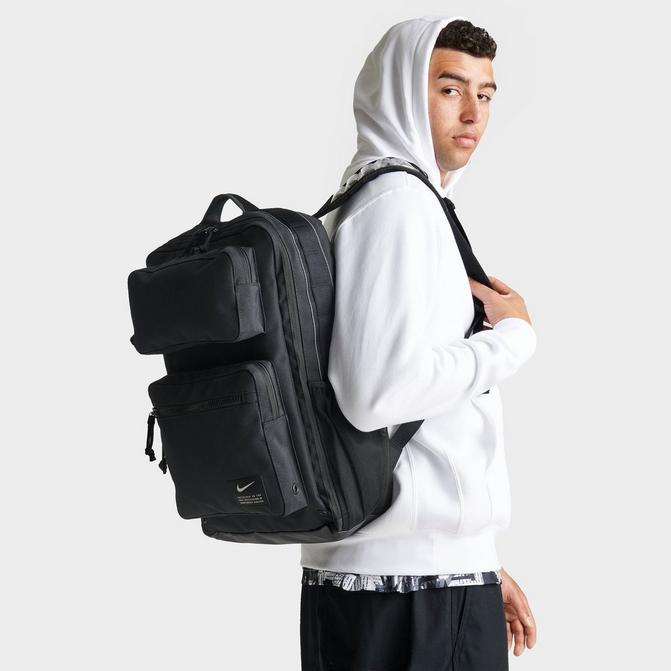 Simple hotsell nike backpack