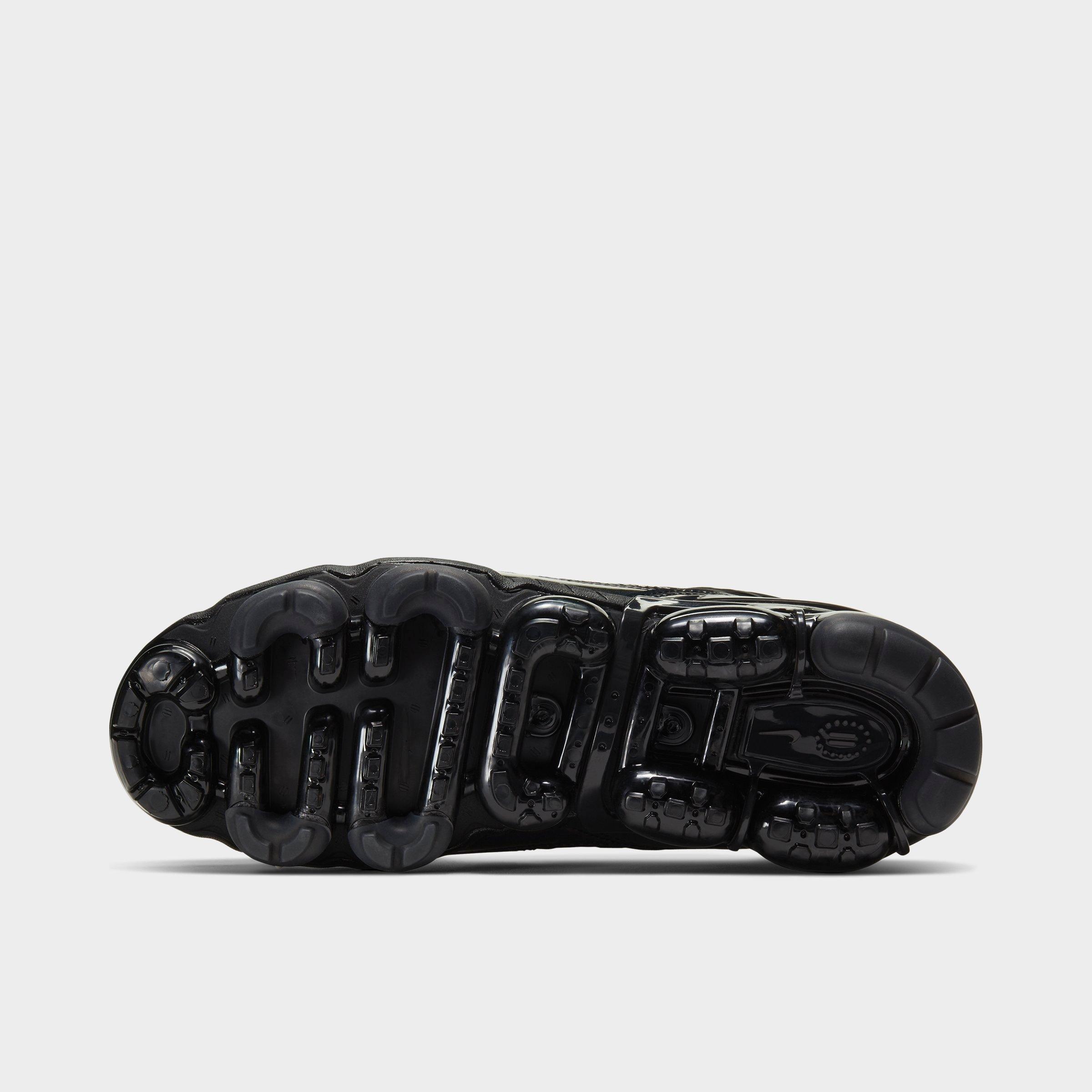 vapormax shoes black