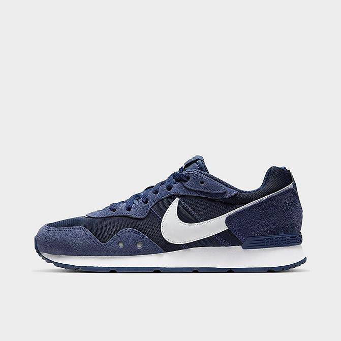 Right view of Men's Nike Venture Runner Casual Shoes in Midnight Navy/Midnight Navy/White Click to zoom
