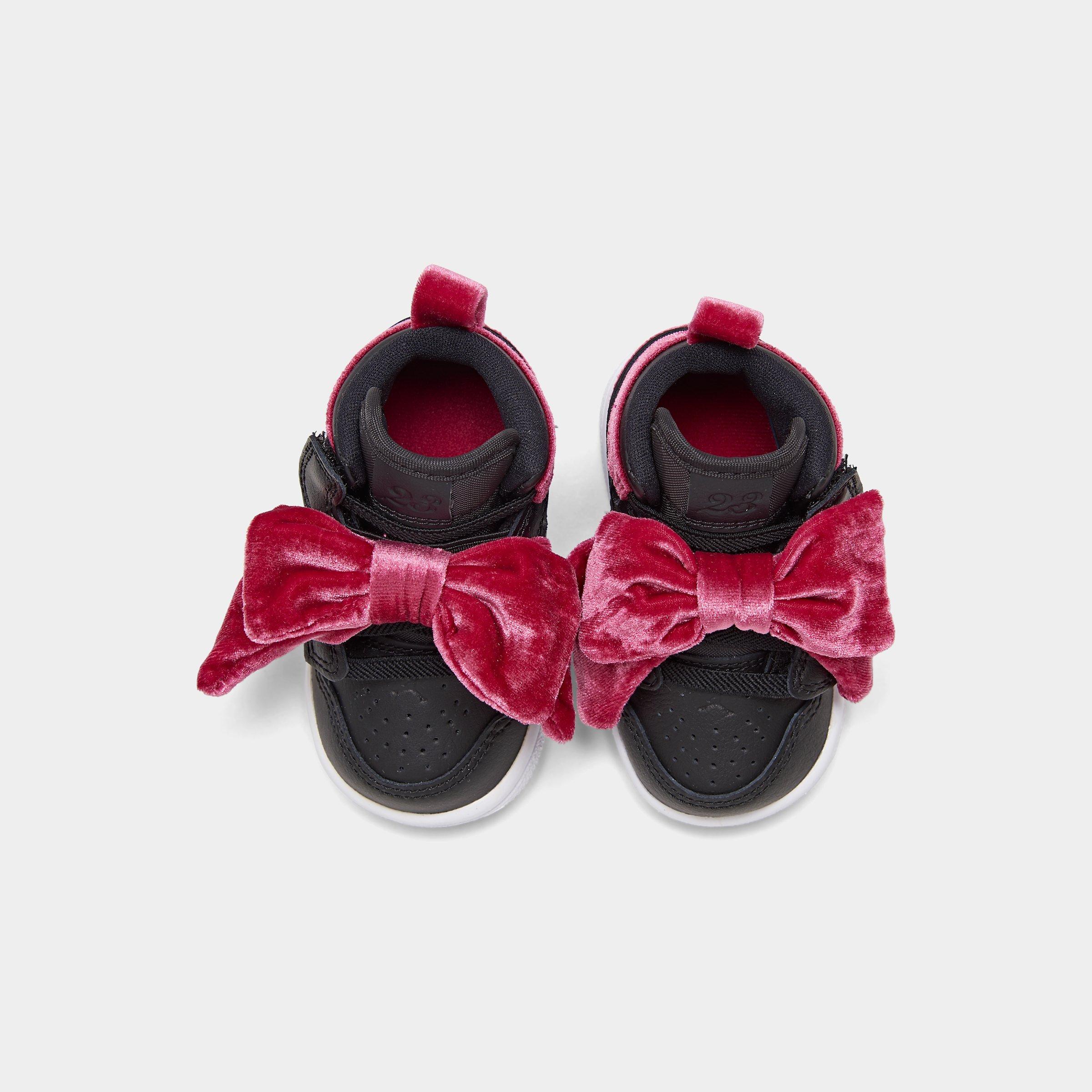 finish line jordan sandals
