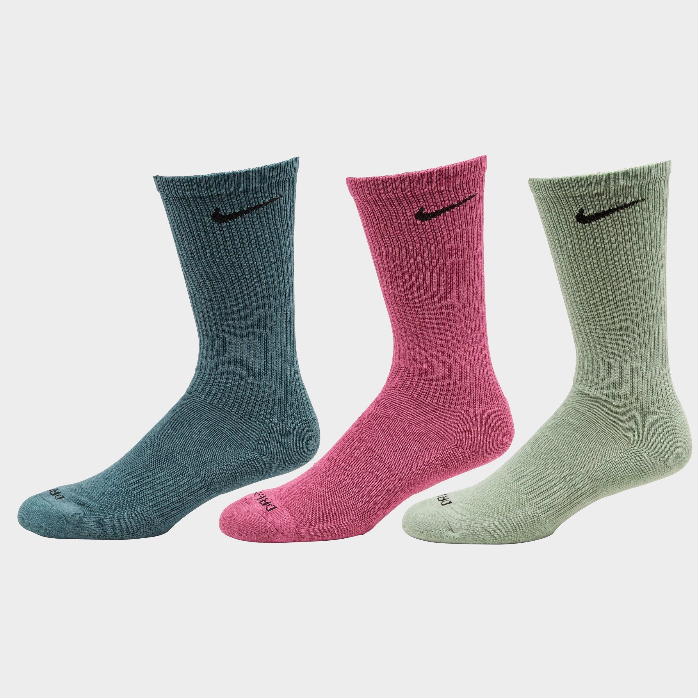 colored nike crew socks