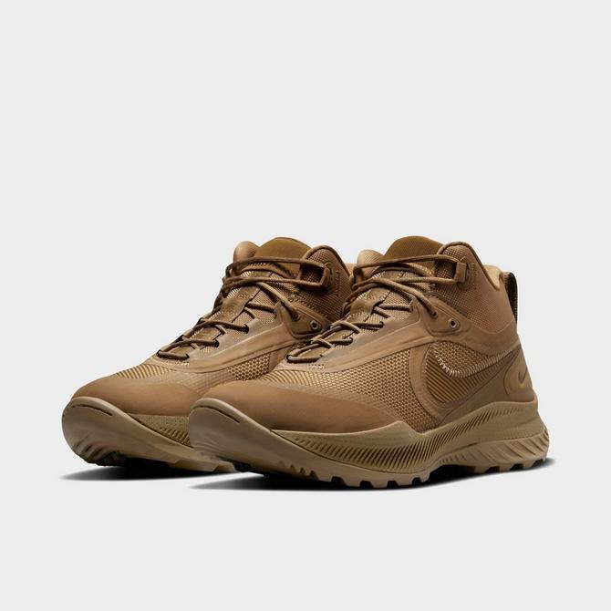 Nike wild outlet boots