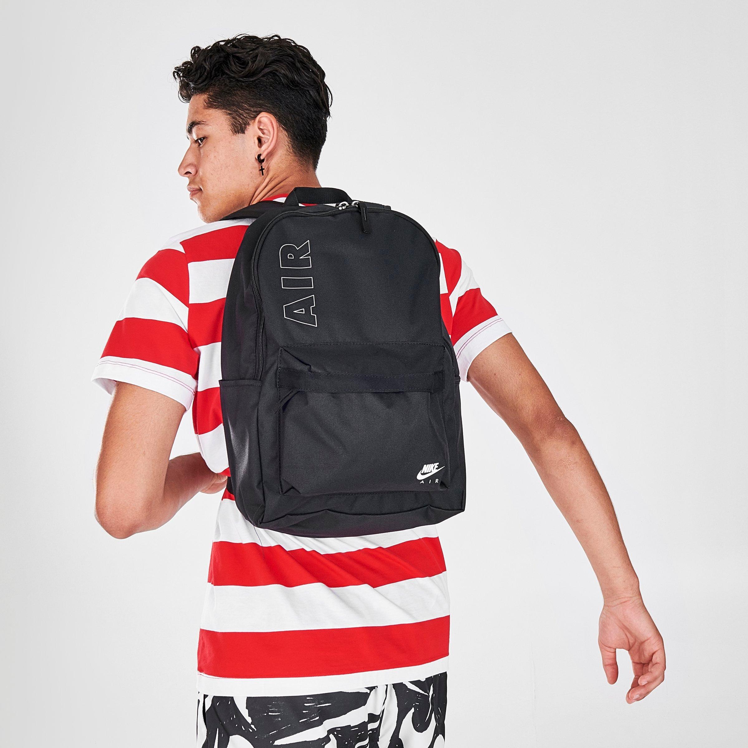 nike air heritage 2.0 graphic backpack