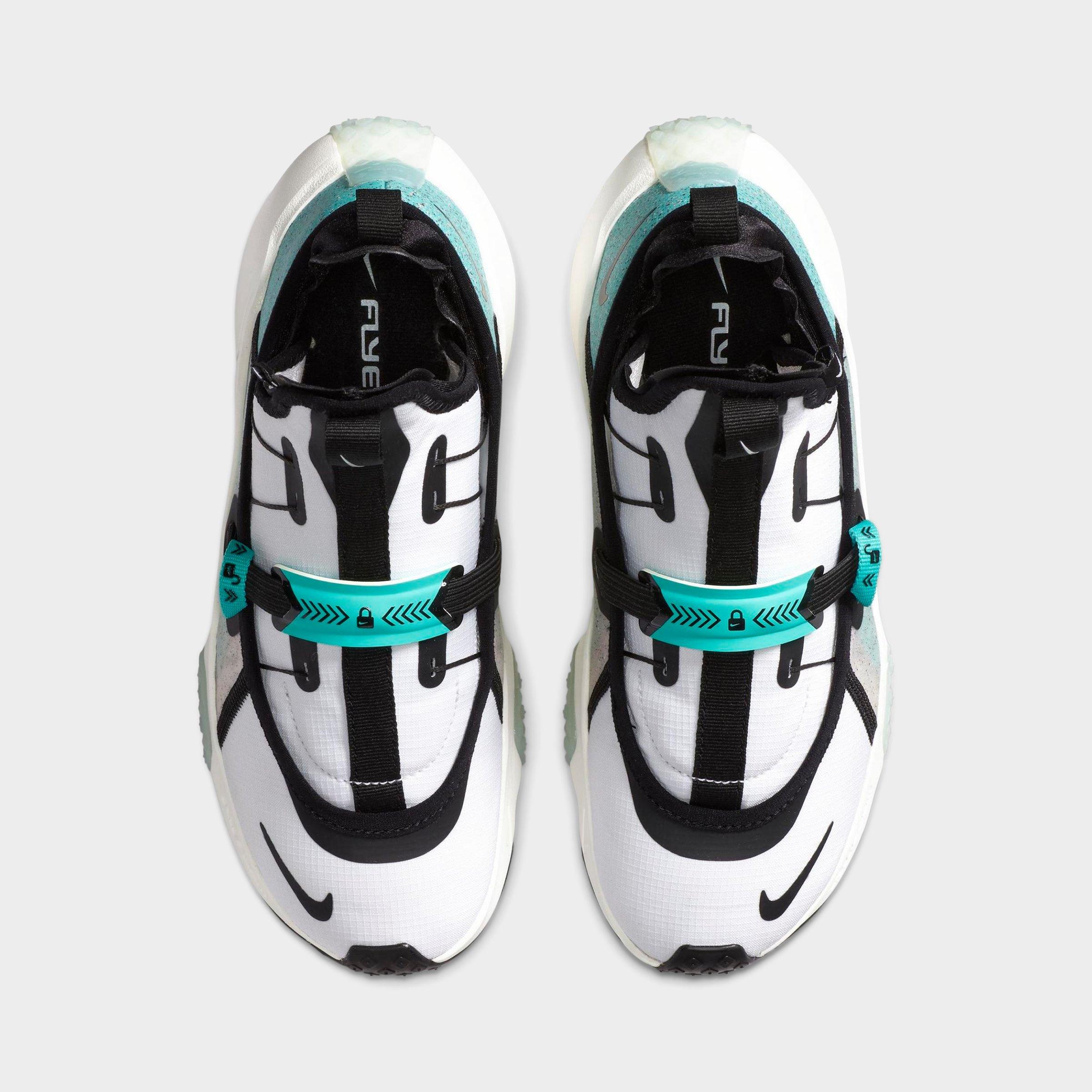 nike air zoom traverse