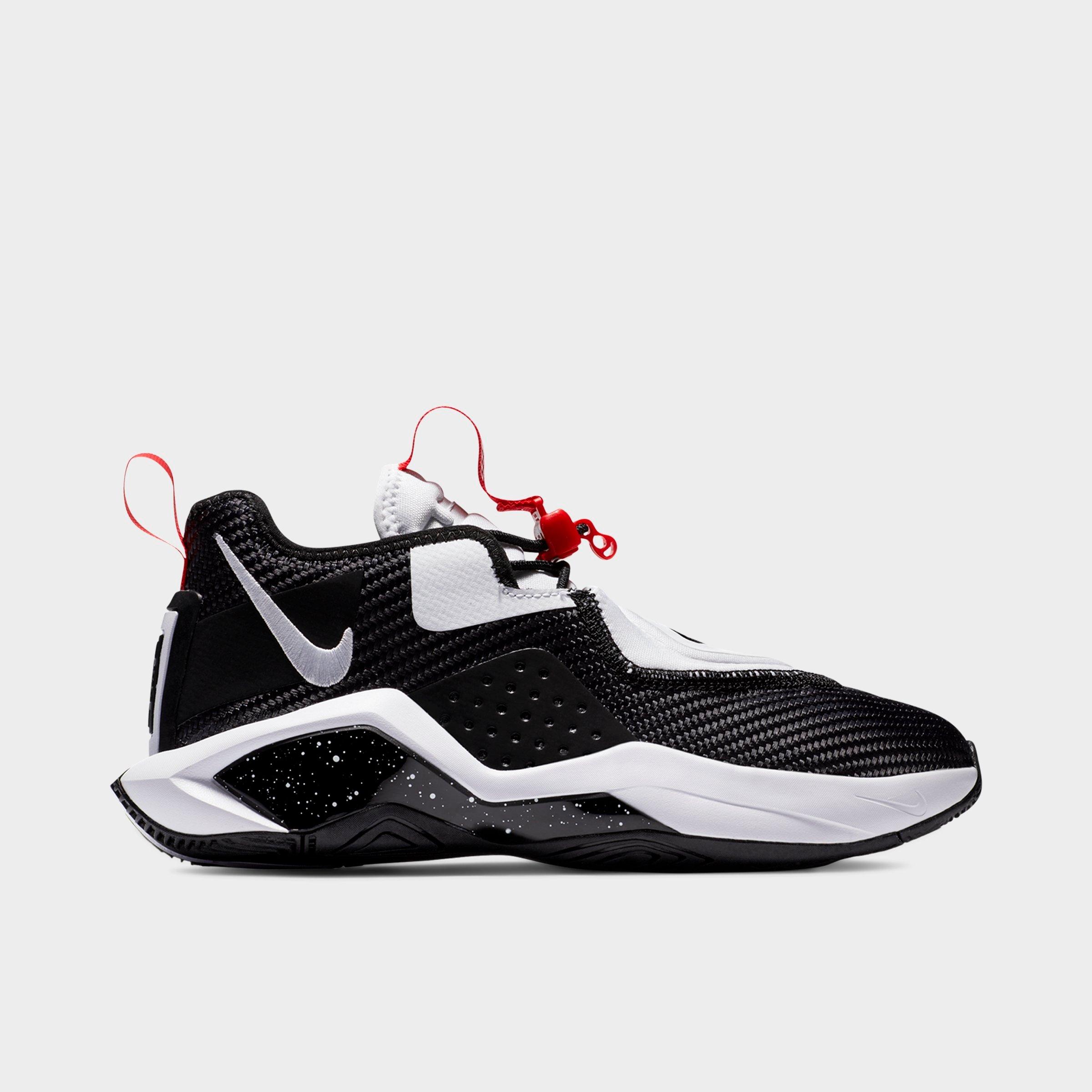 nike basketball shoes finish line