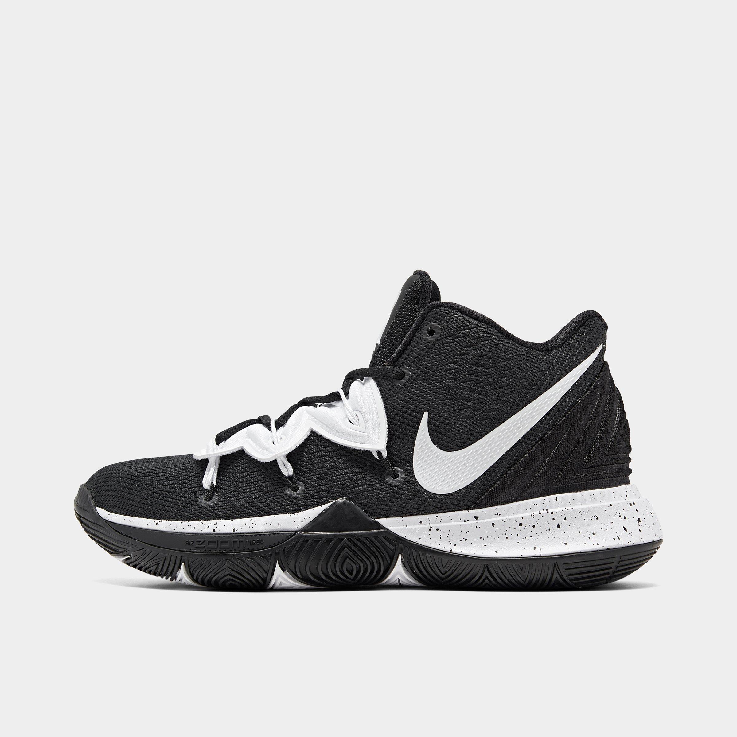 kyrie finish line