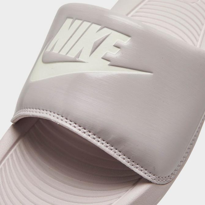 White nike hotsell slides womens