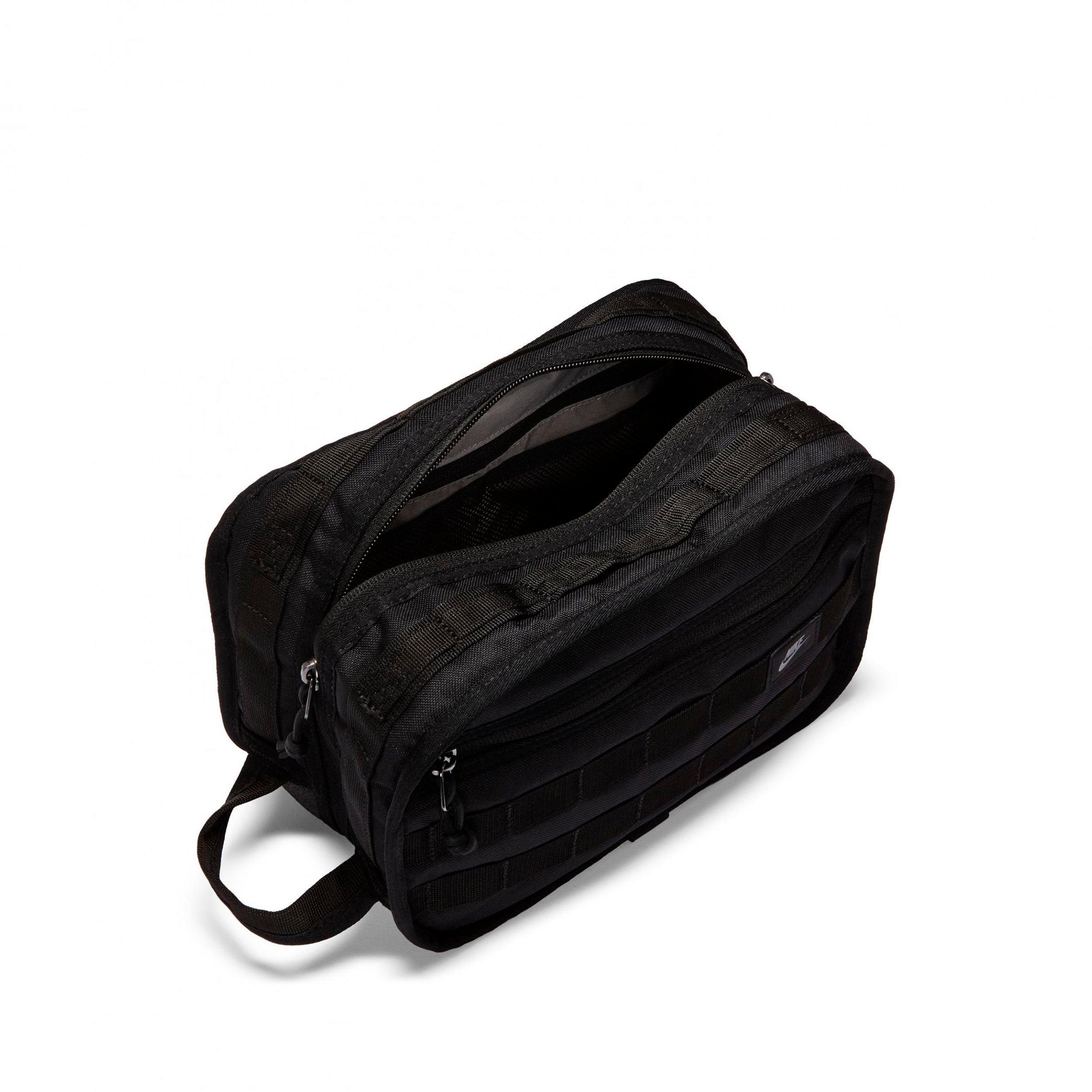 nike sportswear bag