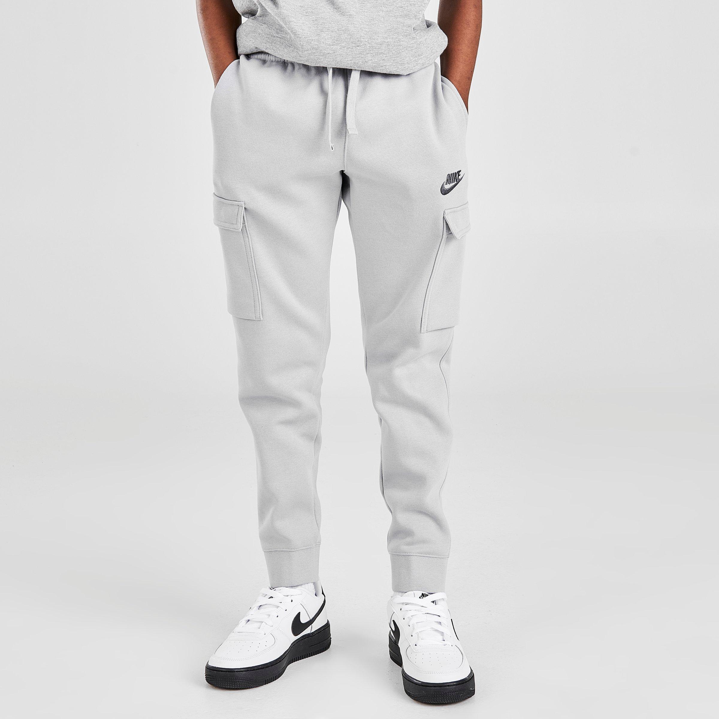 nike club cuffed cargo joggers in grey