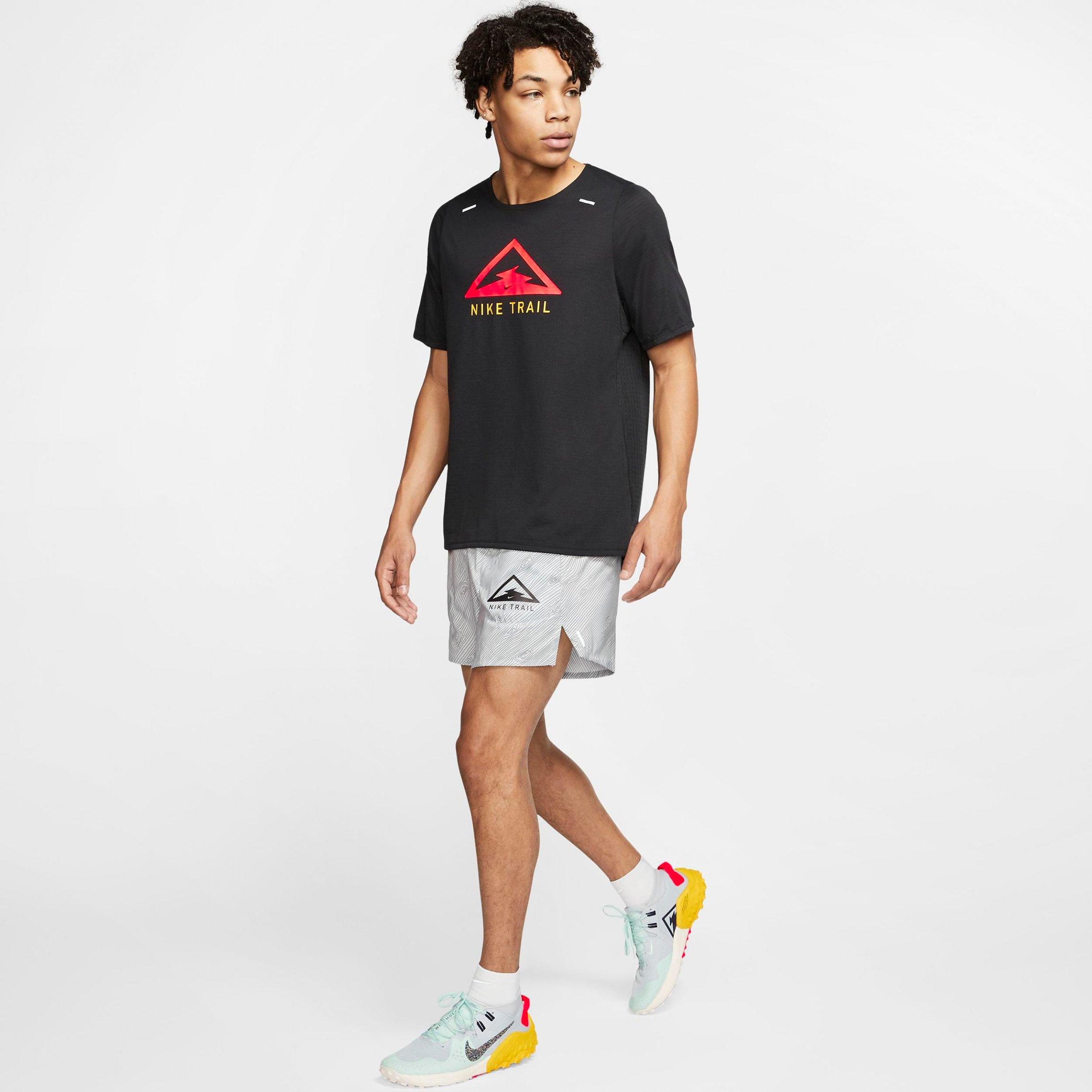 nike flex stride shorts 5