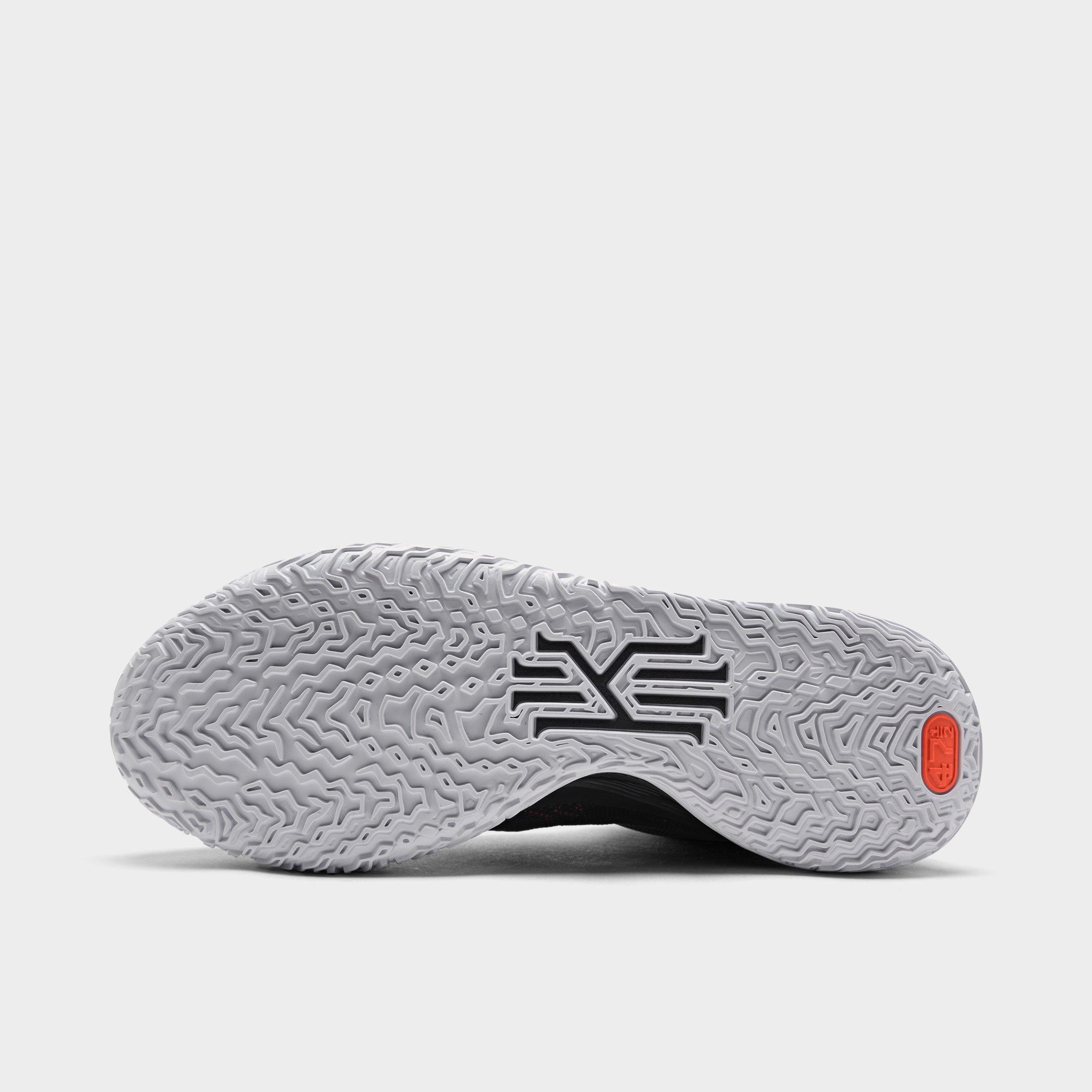 kyrie 8s