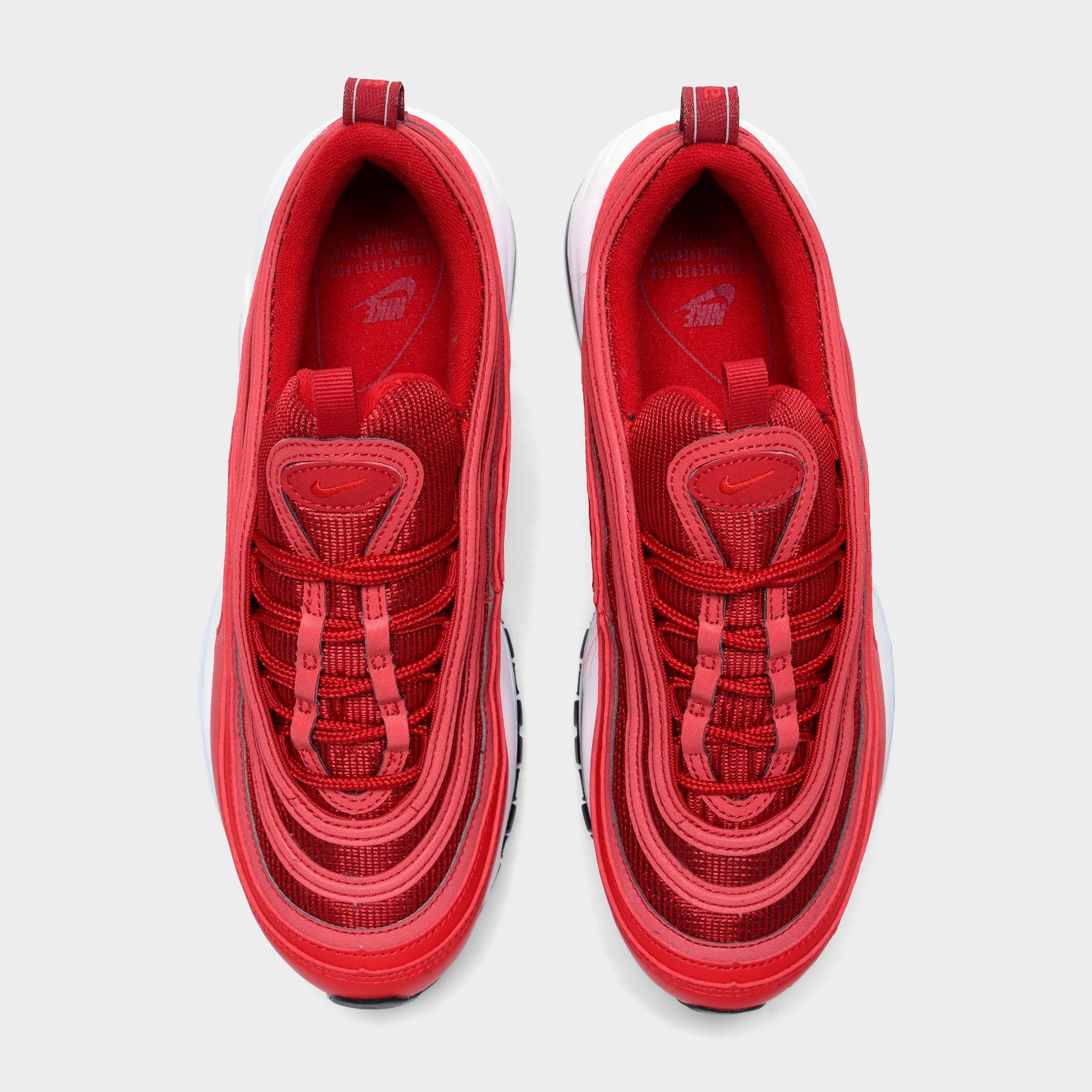 finish line red air max