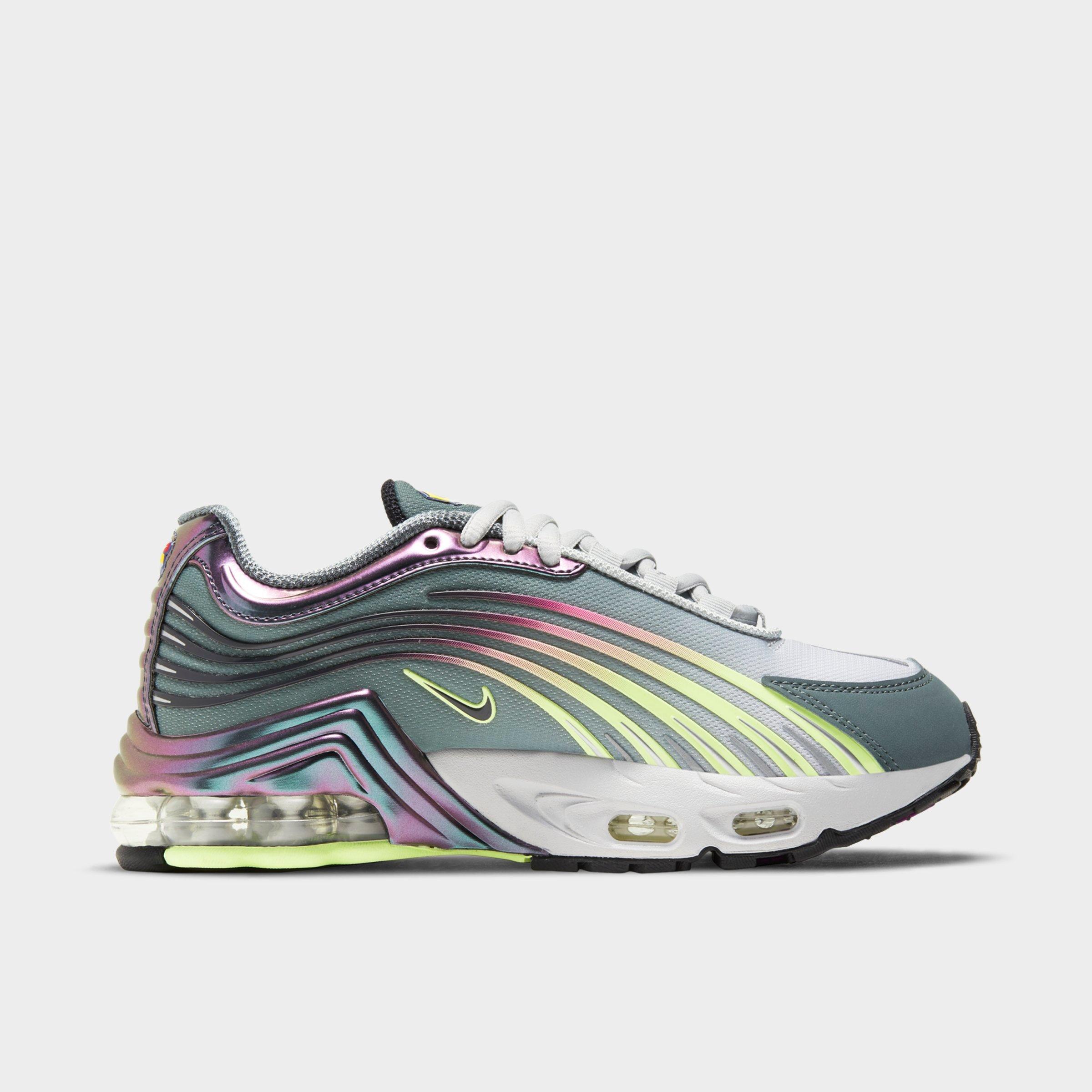 kids nike air max plus