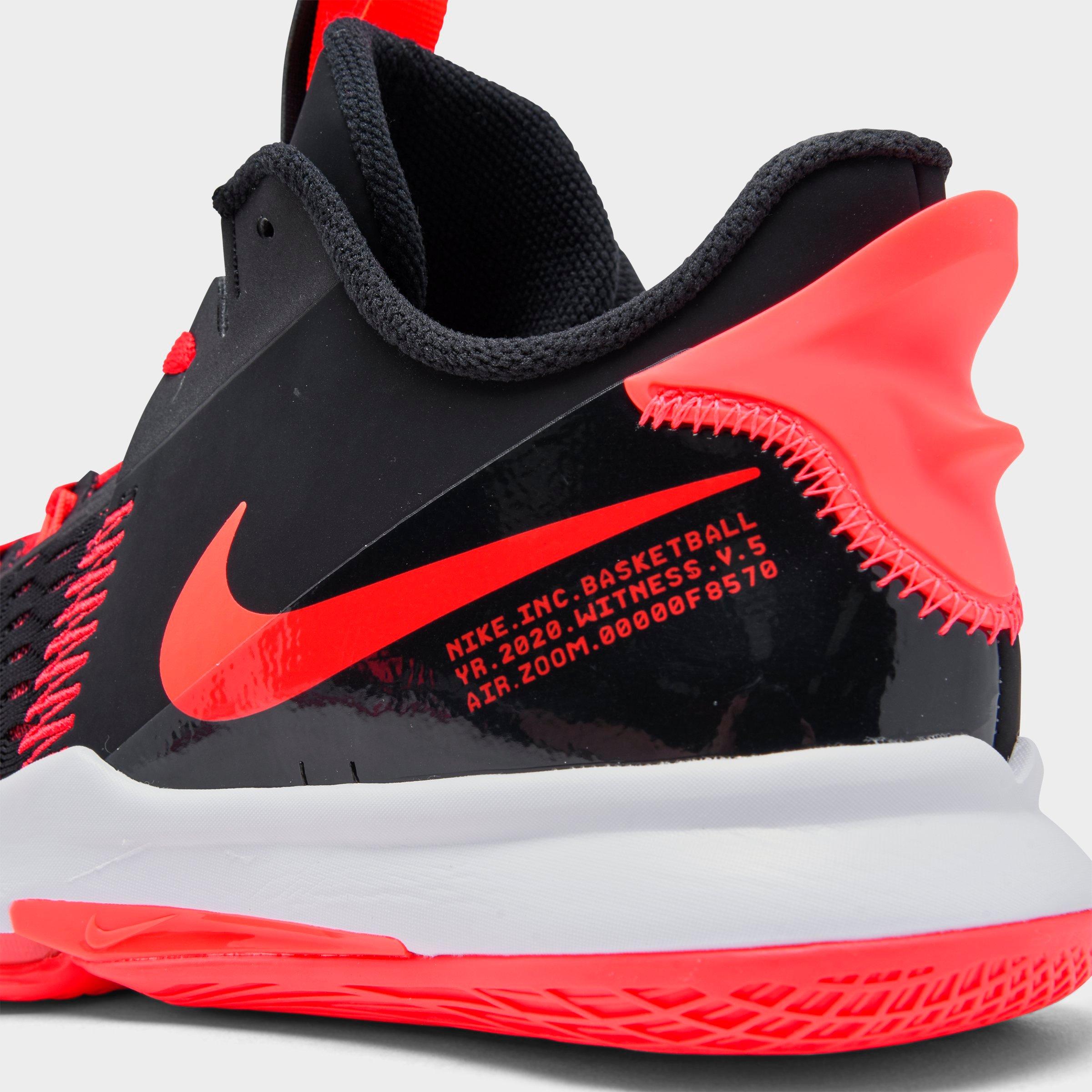 lebron witness 3 finish line