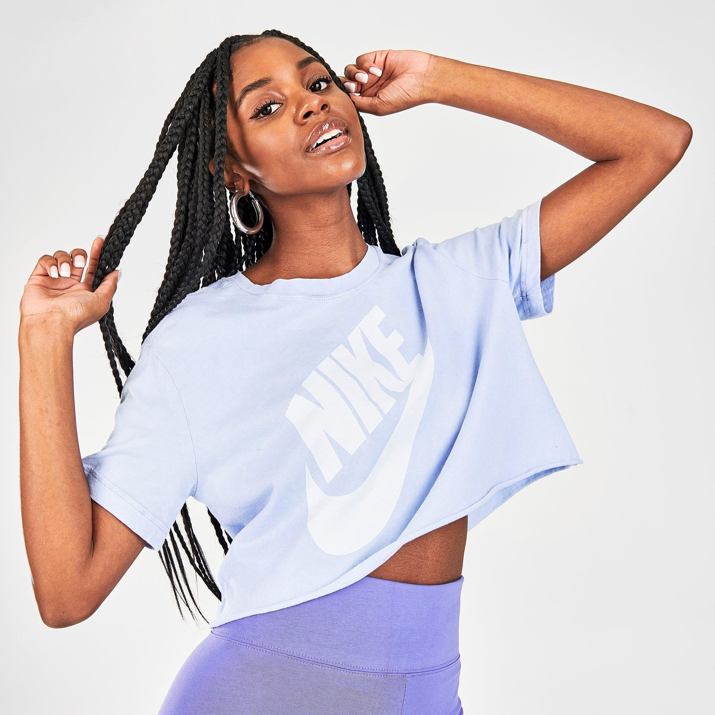 t shirt crop nike