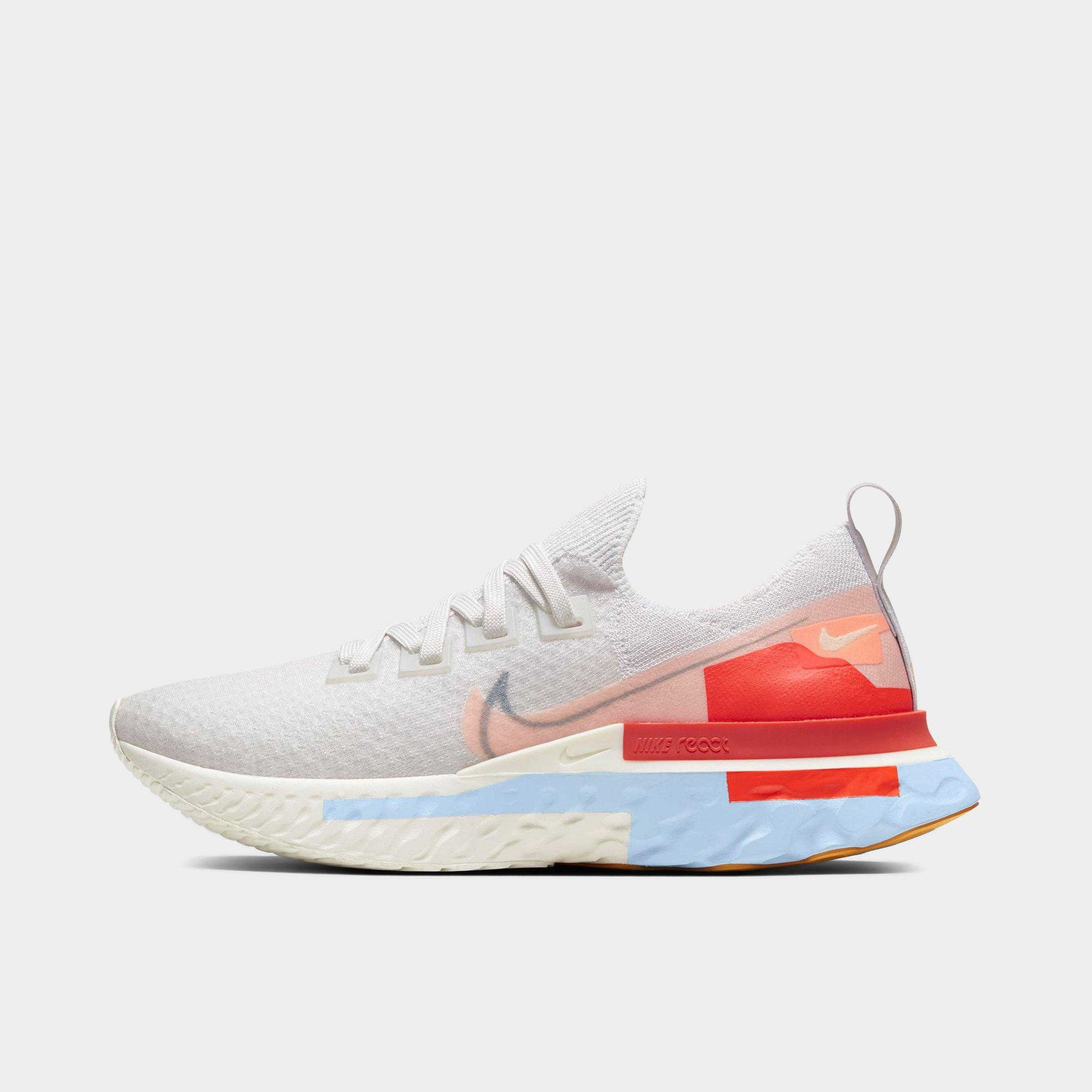 coral nike running shoes