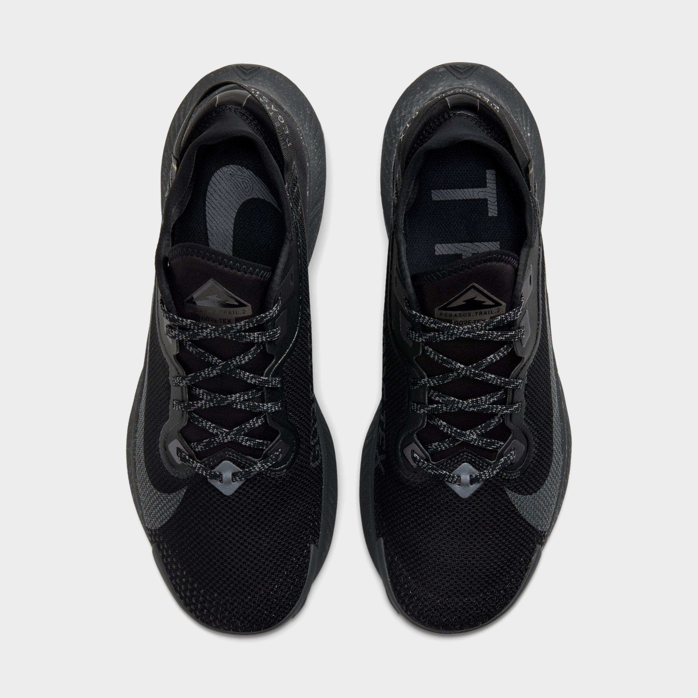pegasus gore tex black