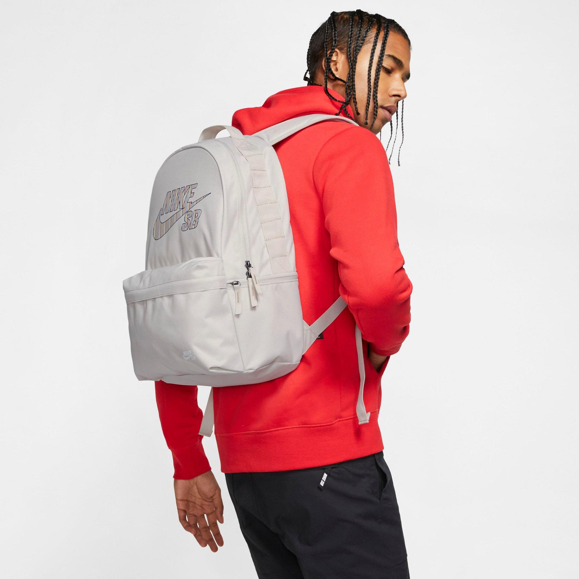 nike sb icon skateboarding backpack
